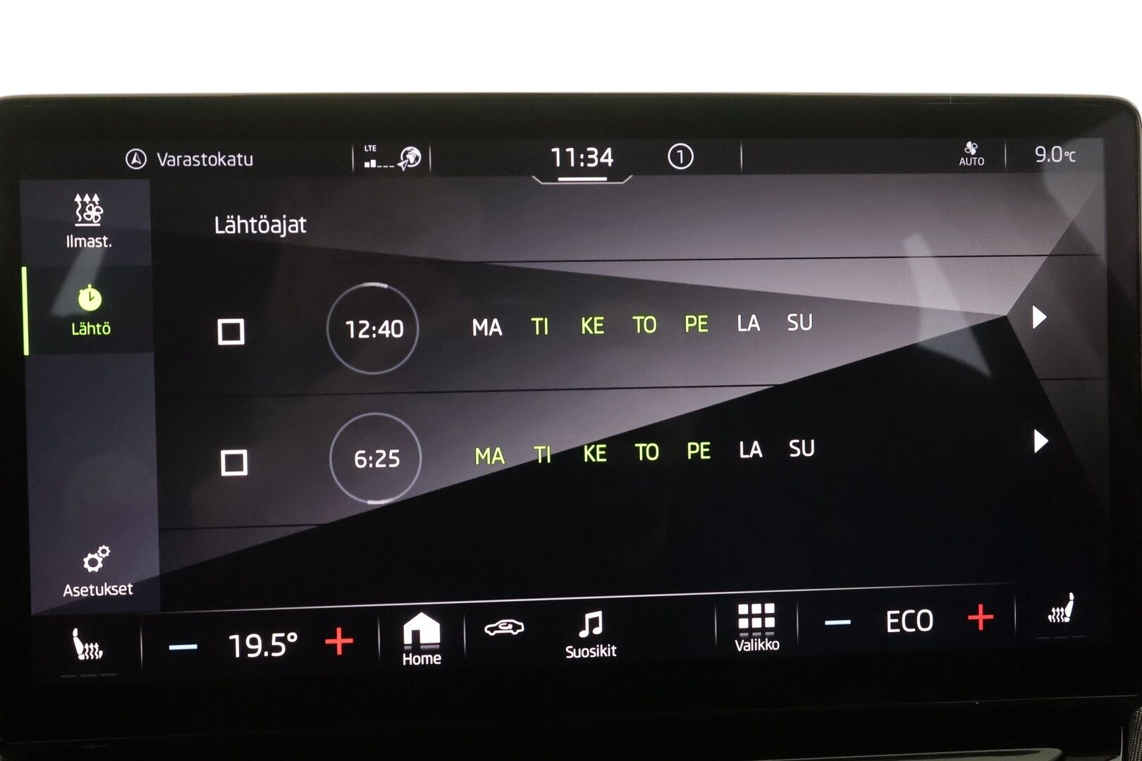 Skoda Enyaq 2022 80x 4x4 iV * ACC / ILP / Koukku / Matrix-LED / P.kamera / Keyless / Apple&Android *