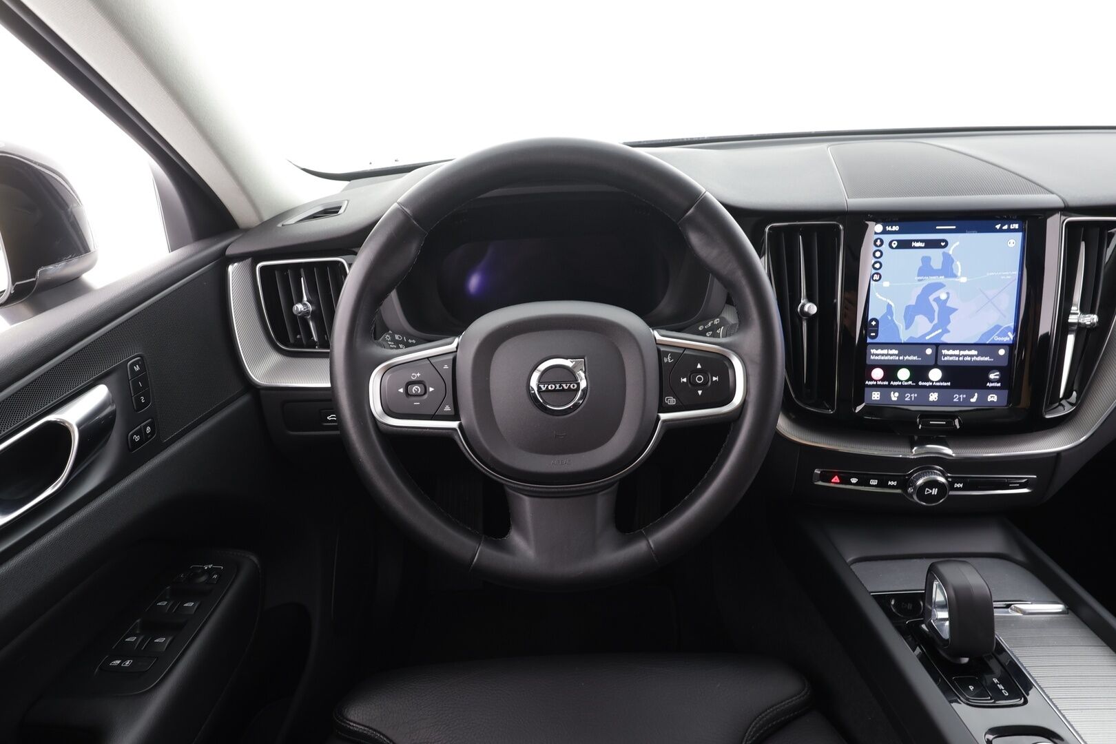 Volvo XC60 2023 T6 AWD Long Range Core aut - | Koukku | Panorama | ACC | Full-LED | 360 | Sporttinahat Muistilla | Navi | Kaistavahti | Katveavustin | Keyless | 2x Latauskaapelit | Kahdet renkaat | Merkkihuollot |