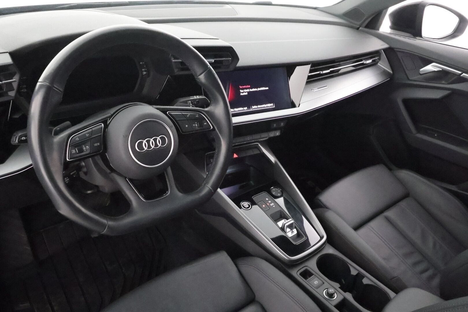 Audi A3 2021 Sportback Business 45 TFSI e 180kW S tronic * ACC / Matrix / Sportnahat / P.Tutka / Kaistavahti * - 2x Latauskaapelit / Kahdet renkaat aluvanteilla / Merkkihuollot - HULLUT AVAJAISHULINAT KORKOTARJOUS 3,29 %