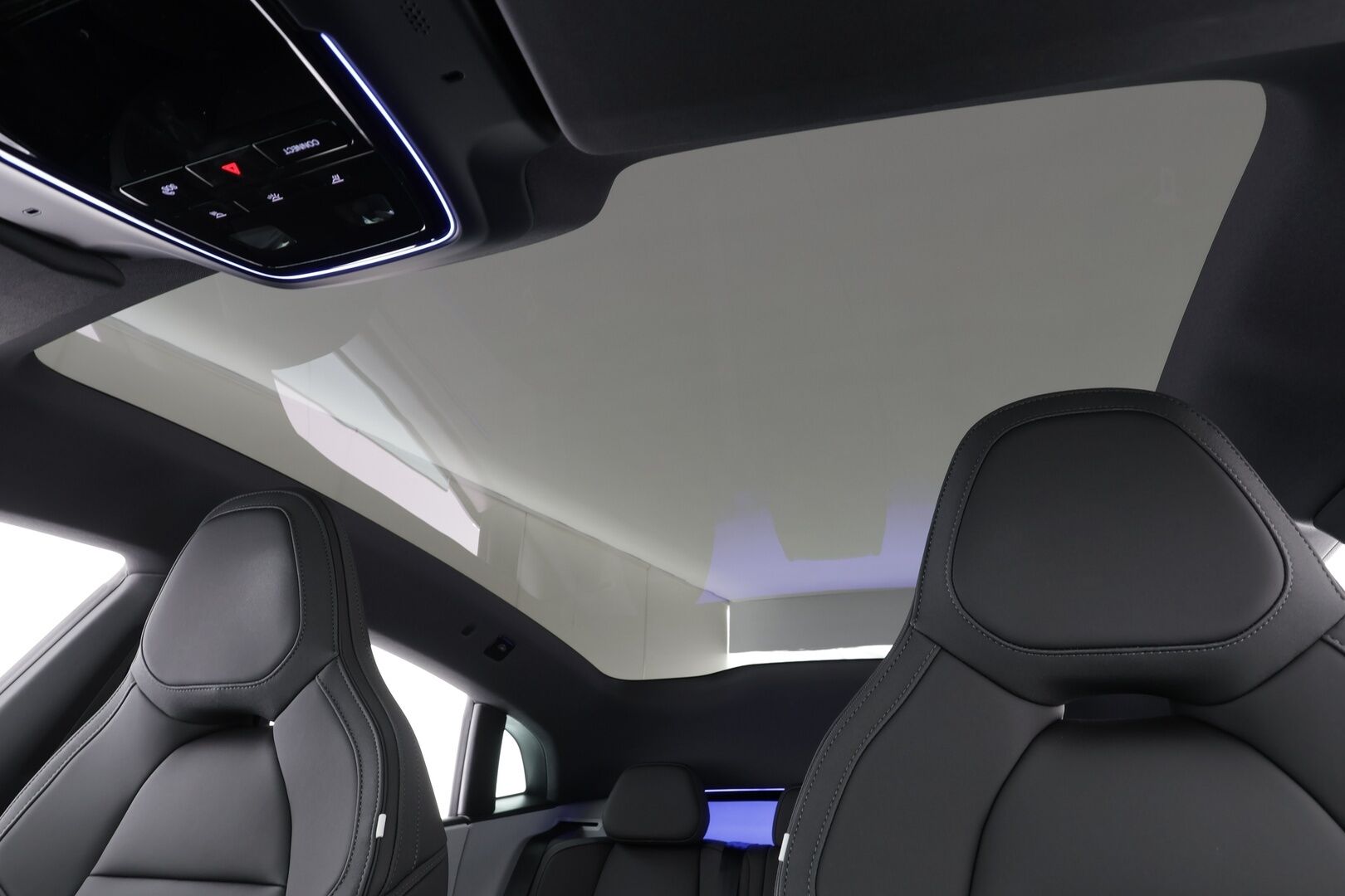 POLESTAR 4 2025 Long Range Single Motor  * ACC / HUD / 360° / Lasikatto / Pixel LED / Sportpenkki Muistilla / ILP / H&K * - Pilot&Plus - HULLU BLACKWEEK KORKOTARJOUS 2,49%