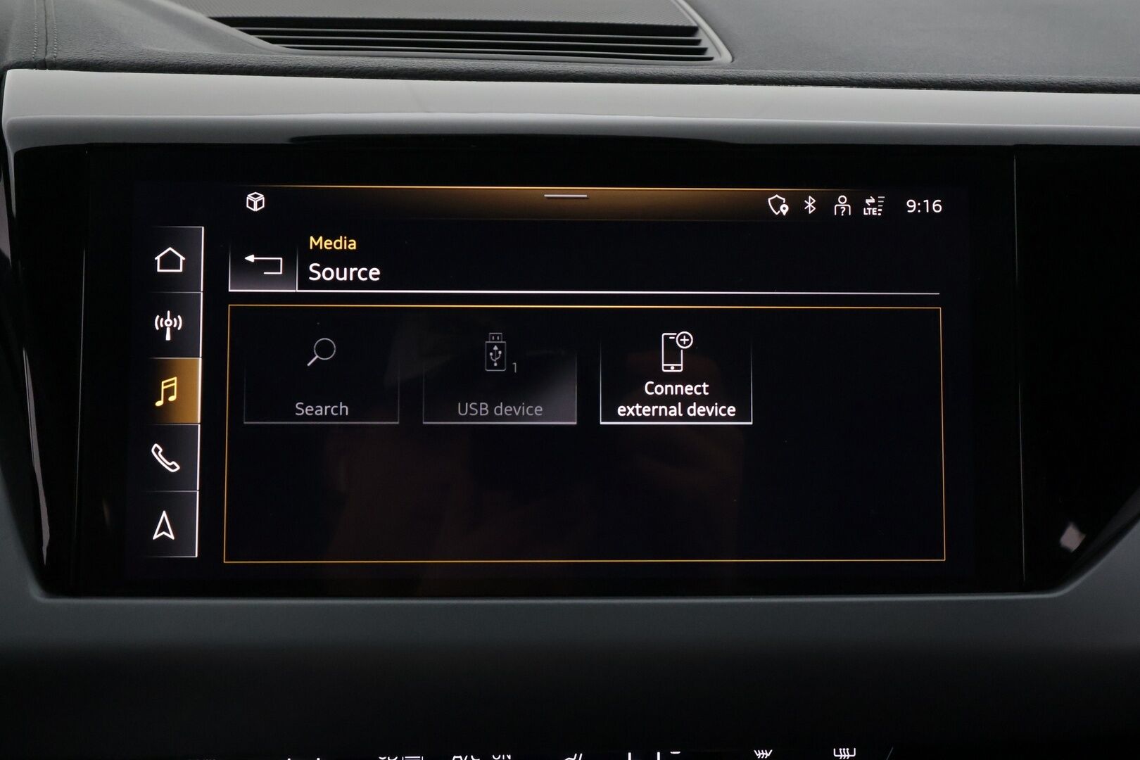 AUDI E-TRON GT 2022 60 quattro * ILP / ACC / Matrix-LED / 360° / Nahkaverhoilu / Lasikatto / Navi / Kaistavahti / KeylessGO * - 2x Latauskaapelit / Kahdet renkaat / Merkkihuollettu! - HULLU BLACKWEEK KORKOTARJOUS 2,49%