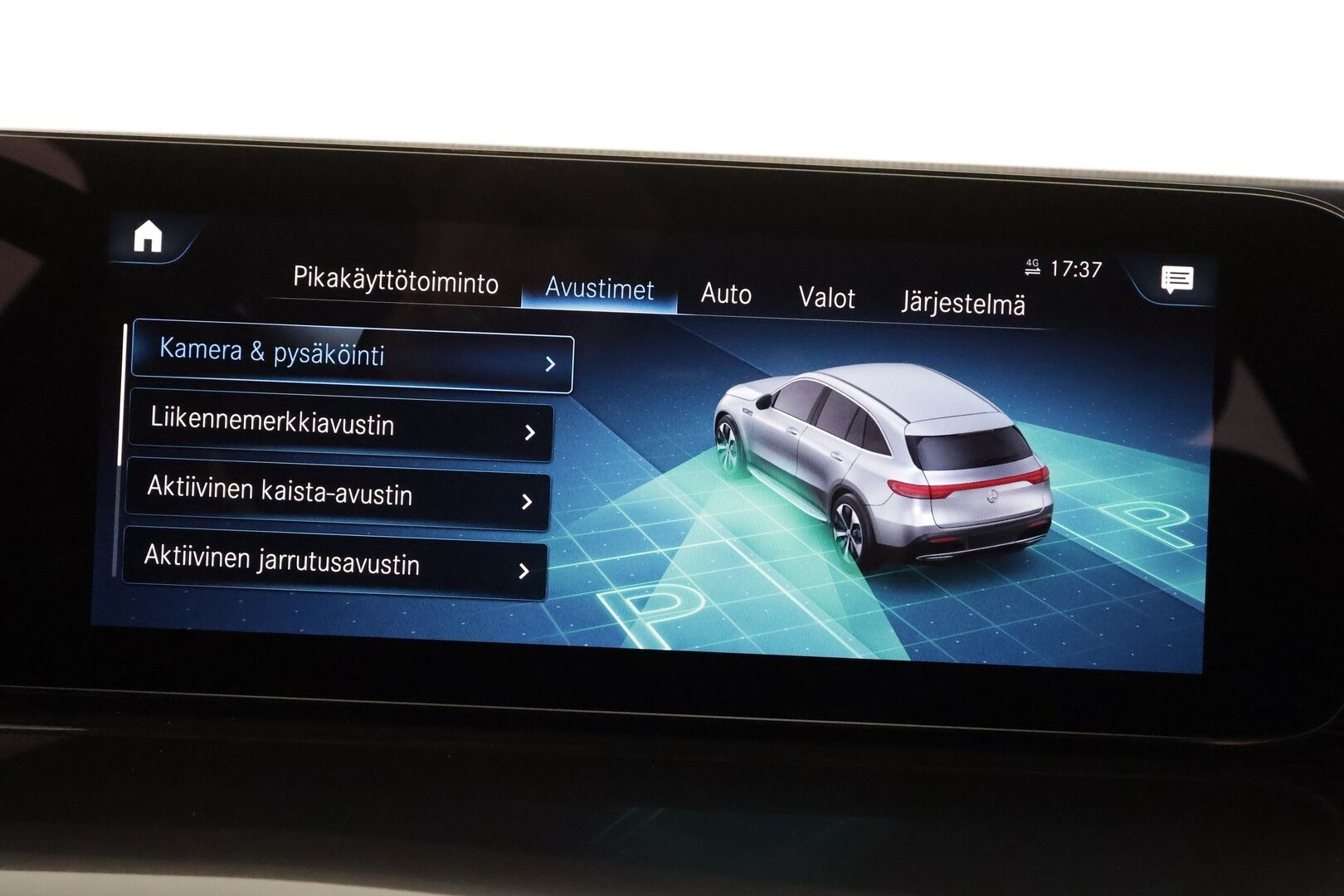 MERCEDES-BENZ EQC 2023 400 AMG * Distronic+ / P.kamera / Multibeam / Navi / Midline / Muistipenkit / KeylessGo / Sähköluukku / Widescreen * - HULLU BLACKWEEK KORKOTARJOUS 2,49%