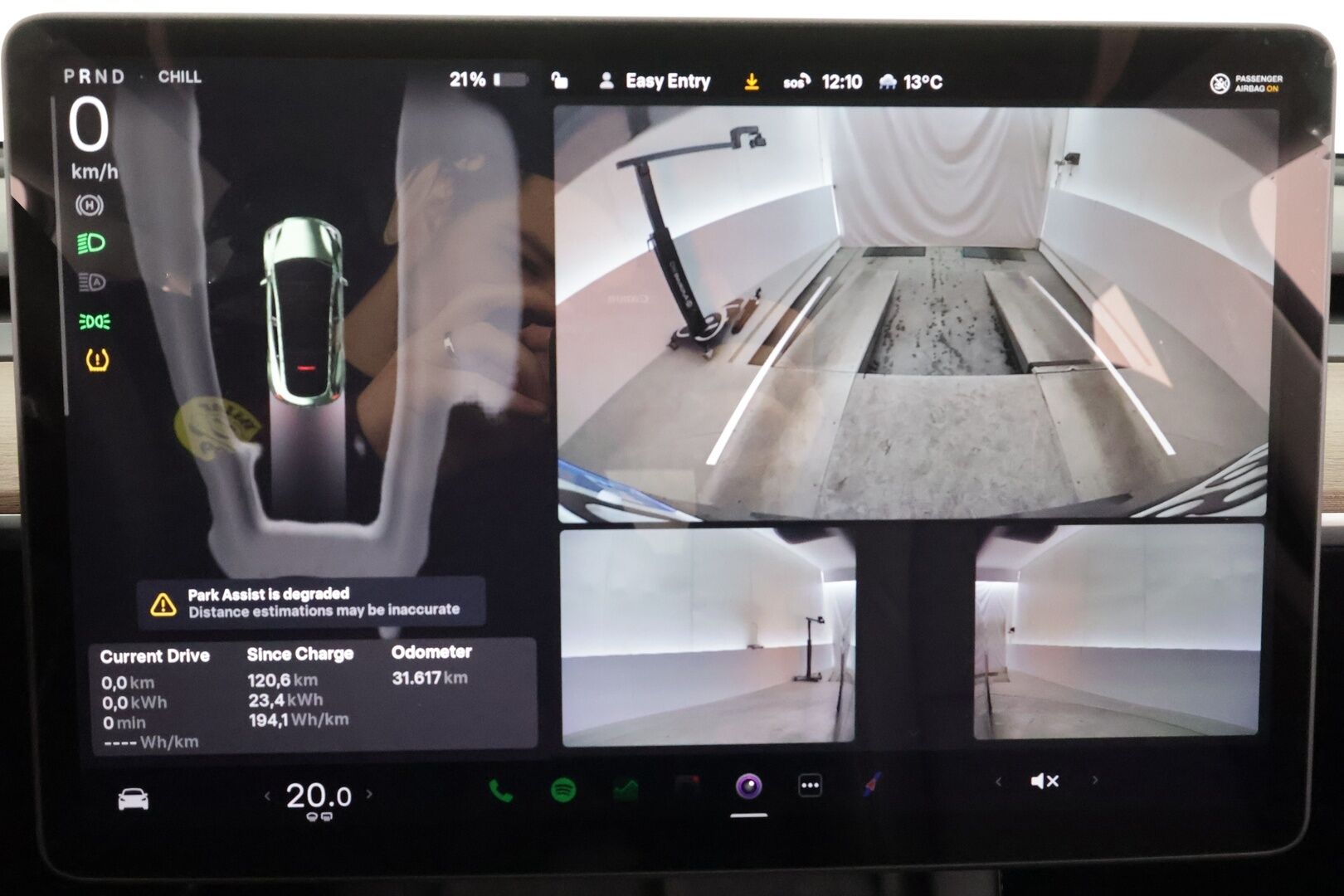 TESLA MODEL Y 2024 RWD * Lasikatto / P.kamera / Matrix LED / Premium Audio / ILP / Navi / Nahat * - Akku kuntotarkastettu 