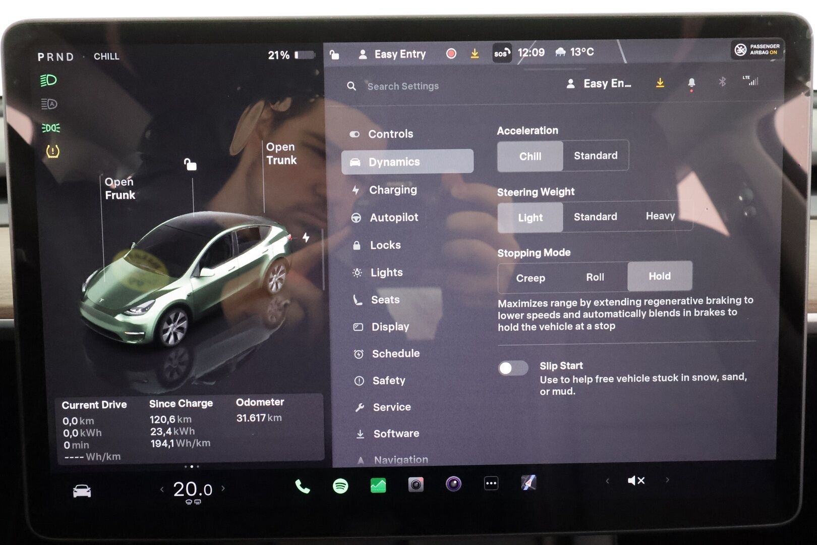 TESLA MODEL Y 2024 RWD * Lasikatto / P.kamera / Matrix LED / Premium Audio / ILP / Navi / Nahat * - Akku kuntotarkastettu 