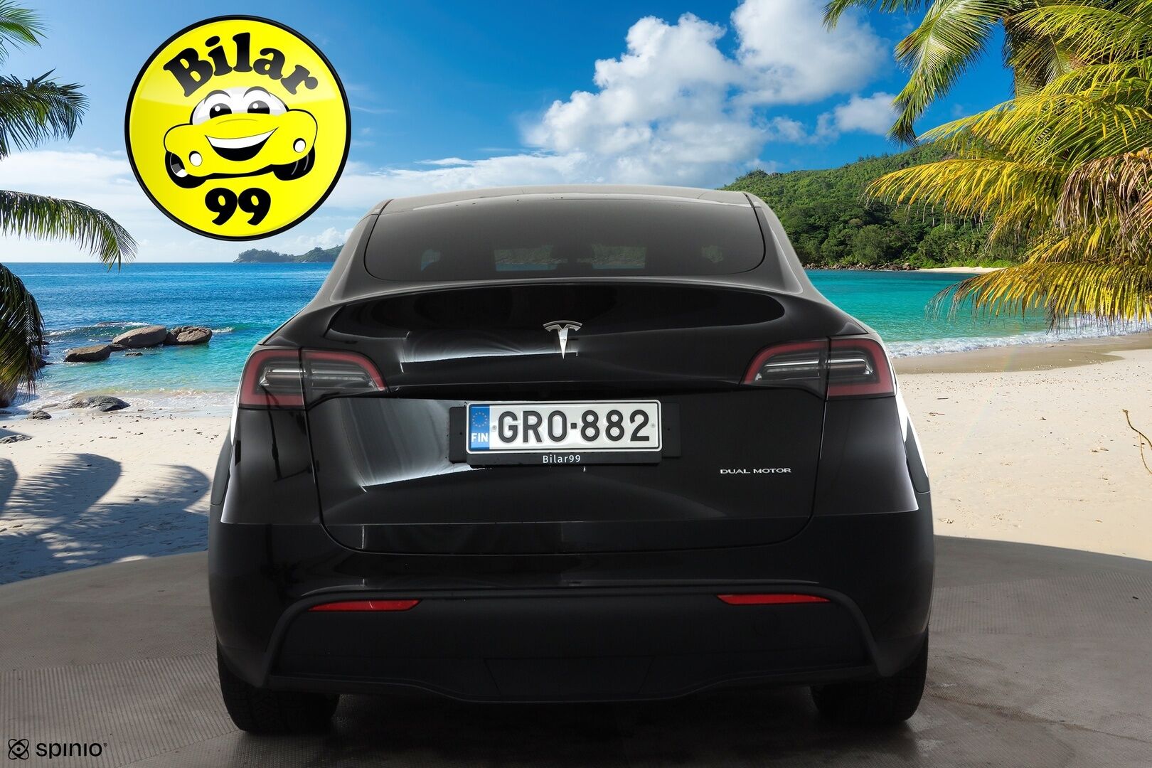 TESLA MODEL Y 2023 Long Range Dual Motor * Lasikatto / Premium Audio / P.kamera / Matrix LED / ILP / Nahat / Navi * - Kahdet renkaat aluvanteilla - HULLUT BLACKWEEK JATKOT - KORKOTARJOUS 2,49%