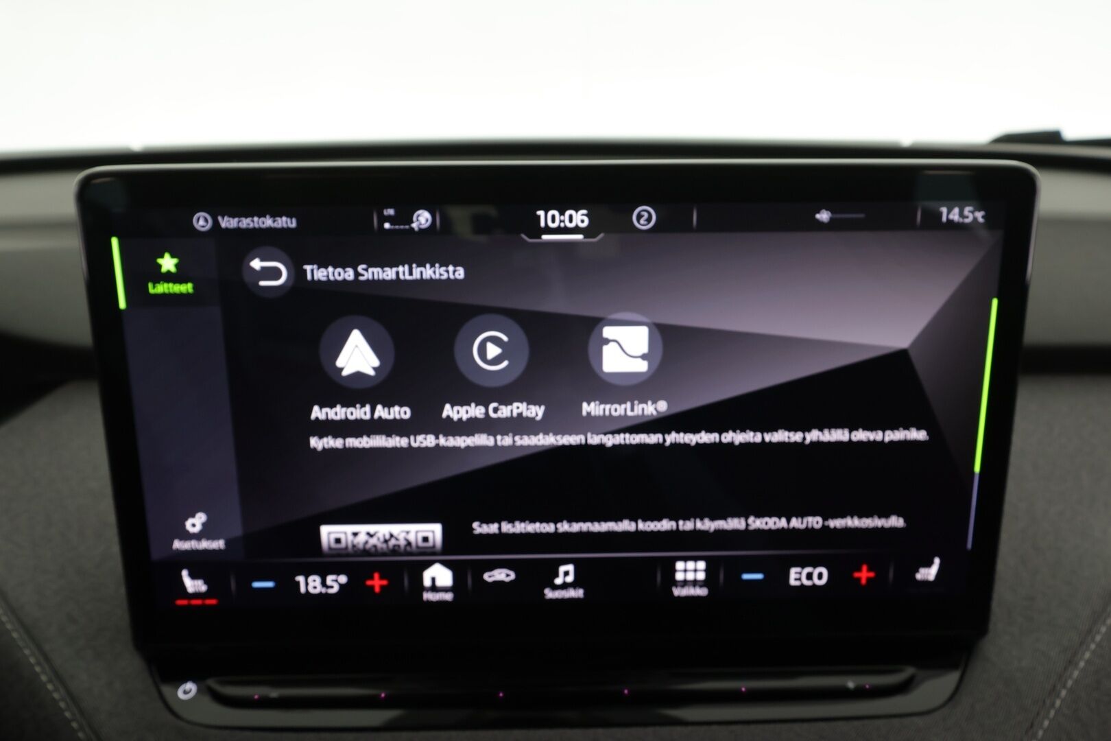 Skoda Enyaq 2022 80 iV * Lämpöpumppu / Vetokoukku / Adapt.Vakkari / Matrix LED / 360-Kamera / Navi / Kaistavahti / Keyless - Kahdet renkaat / Merkkihuollot