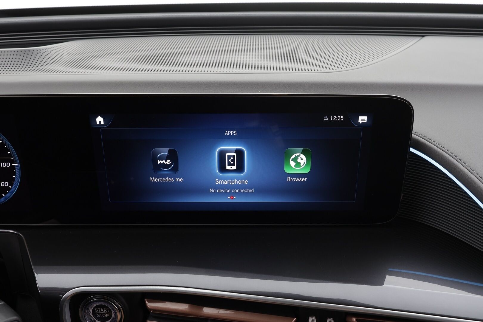 MERCEDES-BENZ EQC 2023 400 4Matic AMG * Distronic+ / 360° / Multibeam / HUD / Midline / Muistipenkit / Koukku / DTR+Q / KeylessGo / Puolinahat * - Kahdet renkaat aluvanteilla - HULLUT JOULUT KORKOTARJOUS 2,49% 