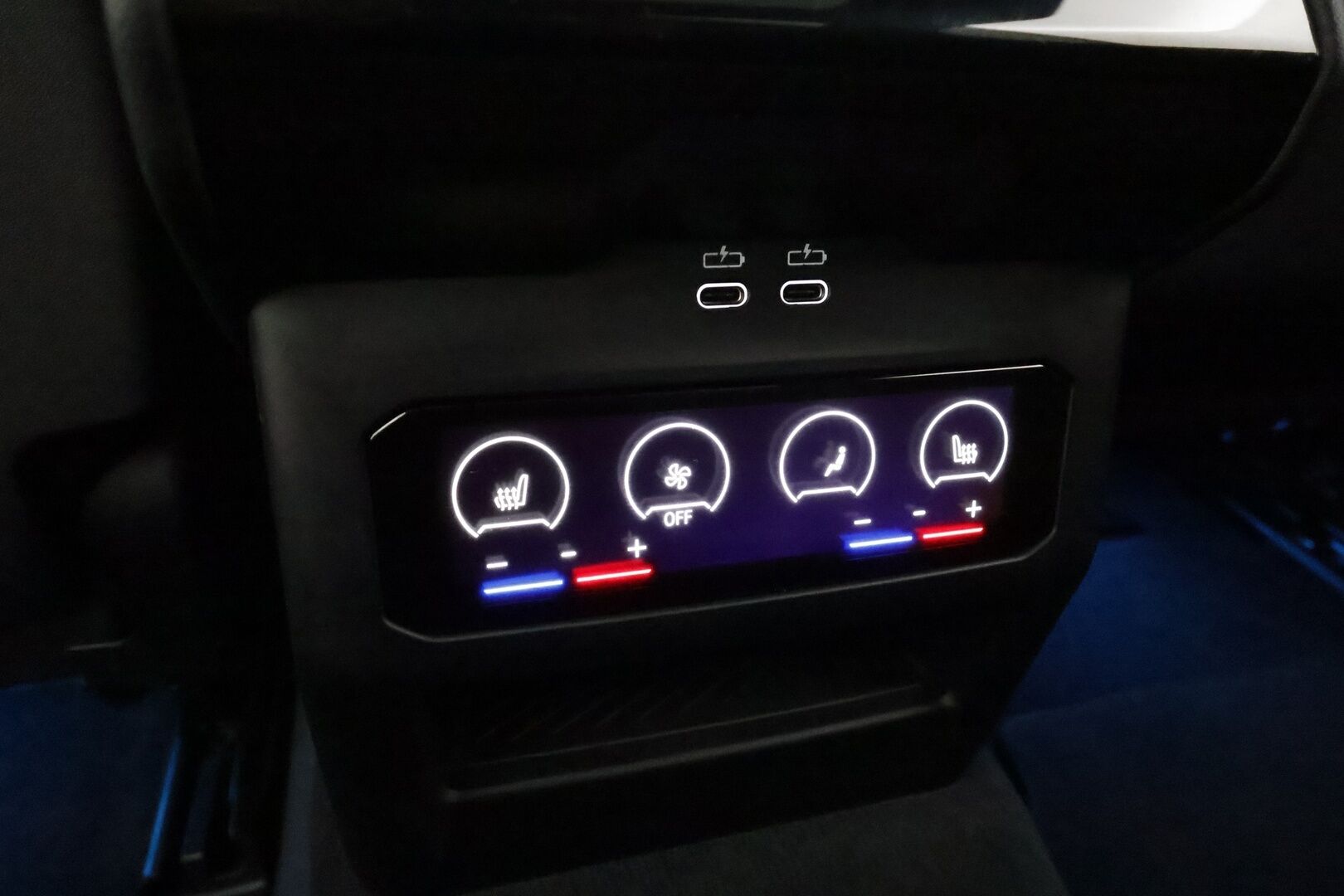 BMW I5 M60 2024 G60 M60 xDrive M Sport Pro * ACC / HUD / 360° / B&W / Ilmastoidut Muistipenkit / Panorama / Koukku / Adapt.LED * - Akku kuntotarkastettu / Adaptiivinen alusta Professional / Comfort Access / Nelipyöräohjaus / Kahdet renkaat aluvanteilla