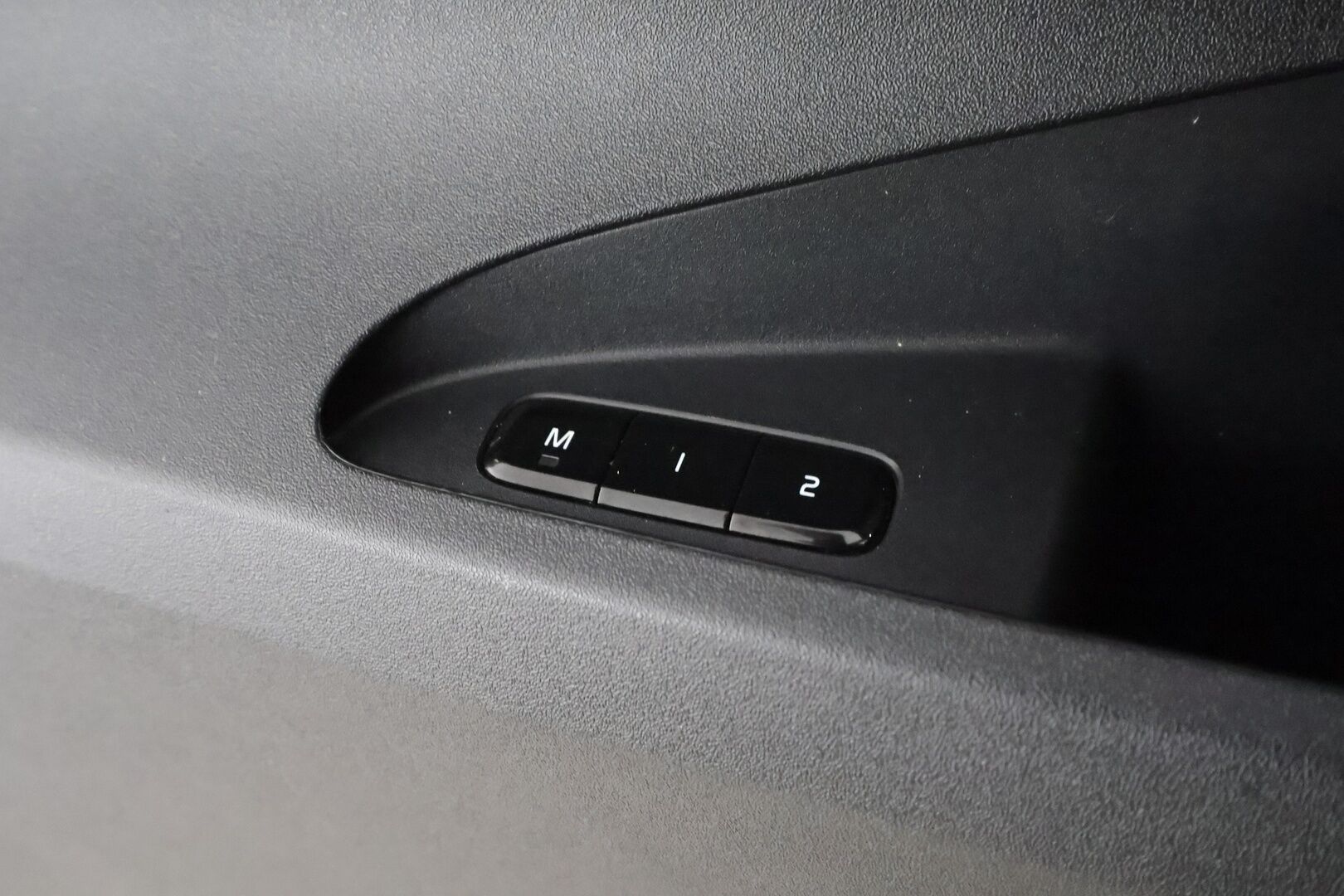 POLESTAR 2 2022 Long Range Dual Motor * Pilot&Plus / ILP / H&K / 360° / Pixel-LED / ACC / Lasikatto / Sportpenkki Muistilla / Navi *