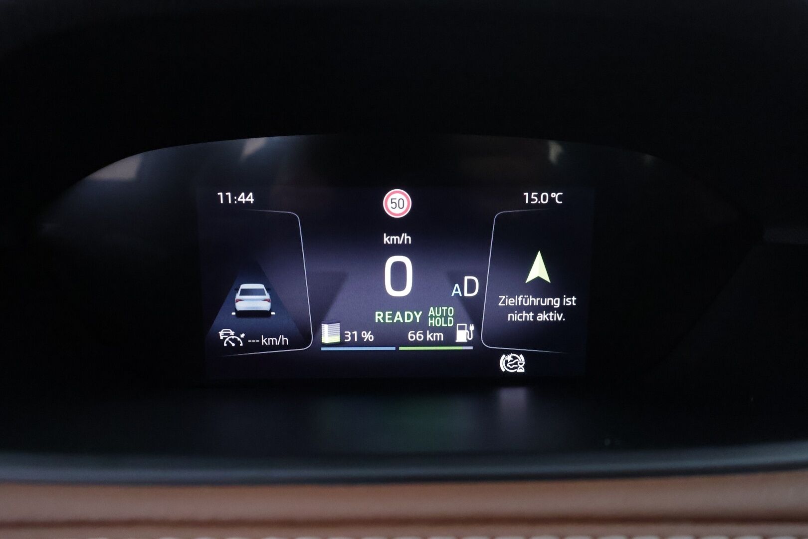 SKODA ENYAQ 2022 80X 4X4 195kW * HUD / ILP / Crystal light / Lasikatto / Ruskea nahkaverhoilu / ACC / Keyless / Navi* - Kauppa & Kotilaturi / Merkkihuolettu / Kahdet renkaat