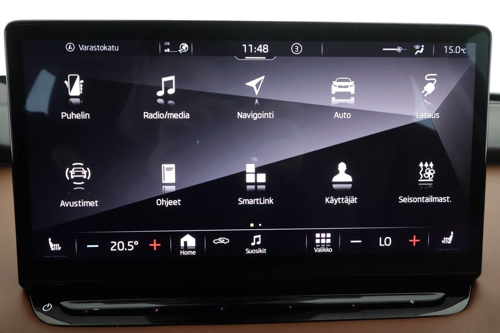 SKODA ENYAQ 2022 80X 4X4 195kW * HUD / ILP / Crystal light / Lasikatto / Ruskea nahkaverhoilu / ACC / Keyless / Navi* - Kauppa & Kotilaturi / Merkkihuolettu / Kahdet renkaat