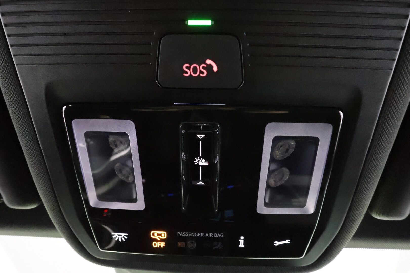 VOLKSWAGEN ID.4 2025 GTX 4MOTION 250 kW * Lasikatto / Koukku / ILP / H&K / ACC / Matrix-LED / 360 Kamera / Hierovat Sportpenkit Muistilla * - Akku kuntotarkastettu SoH 98,9% / Kahdet renkaat 