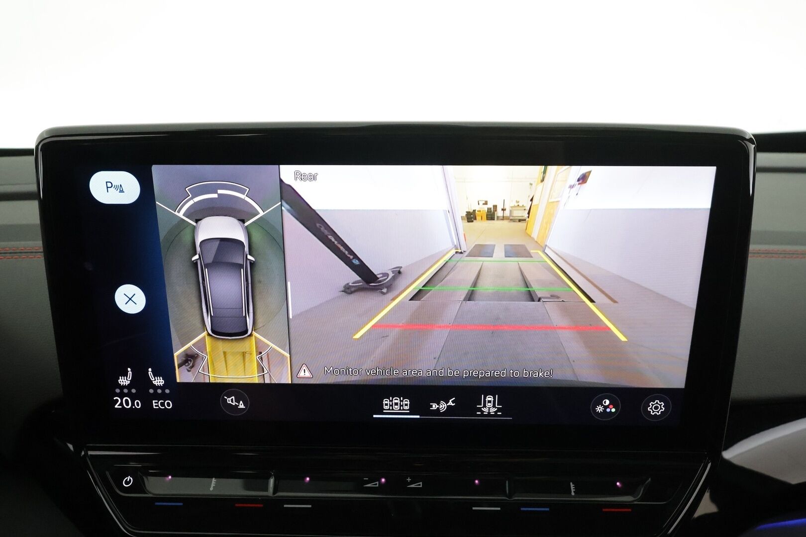 VOLKSWAGEN ID.4 2023 GTX 220 kW * HUD / Lämpöpumppu / IQ Light / Lasikatto / ACC / Keyless / Navi * - Kahdet renkaat / merkkihuollettu