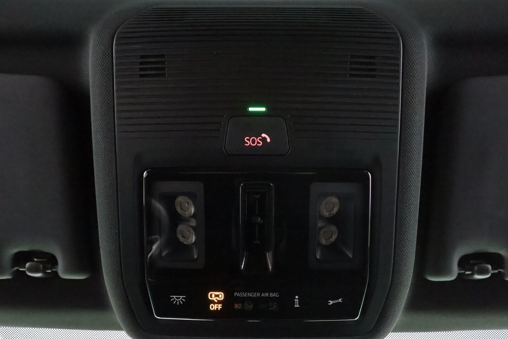 VOLKSWAGEN ID.4 2023 GTX 220 kW * HUD / Lämpöpumppu / IQ Light / Lasikatto / ACC / Keyless / Navi * - Kahdet renkaat / merkkihuollettu