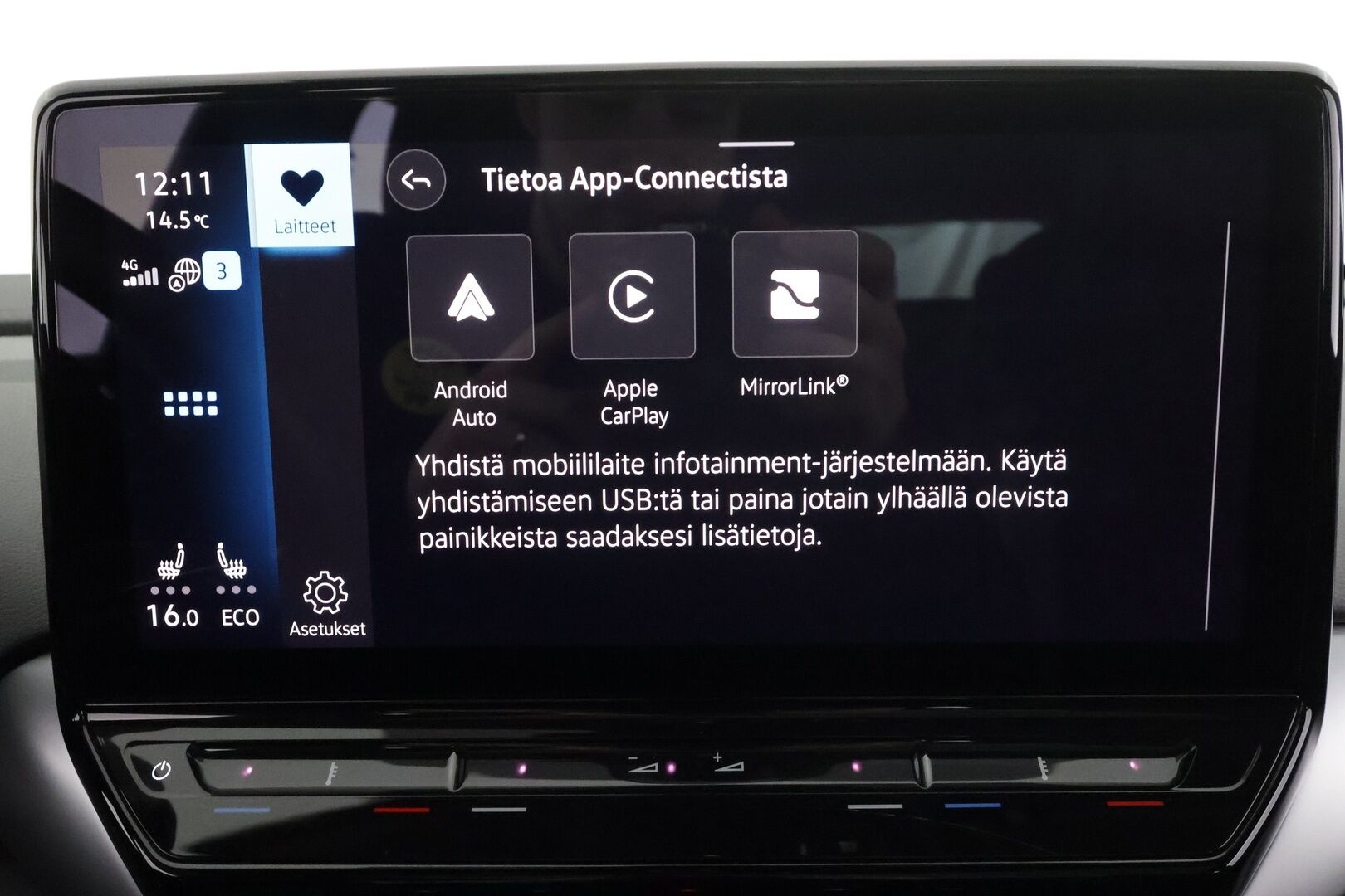 VOLKSWAGEN ID.4 2022 Pro Performance 150 kW * ILP / Lasikatto / Hierovat muistipenkit / IQ-Light / ACC / Keyless / Navi * - Kahdet renkaat / Merkkihuollettu