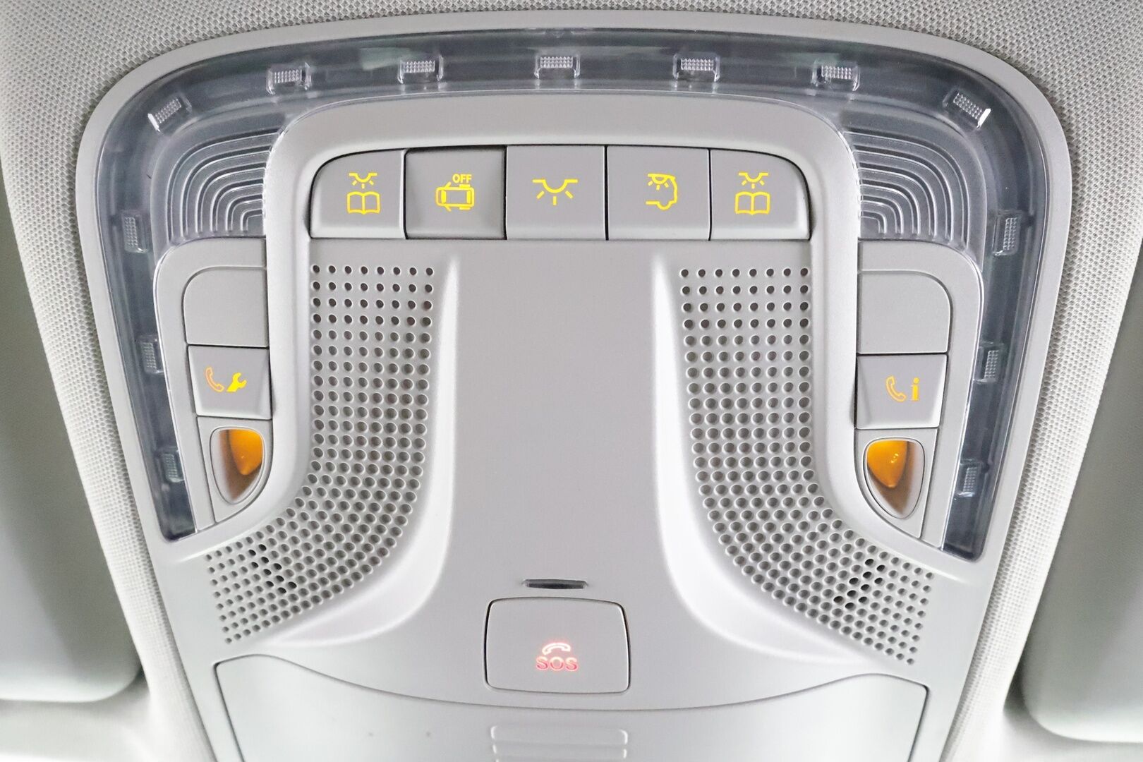 MERCEDES-BENZ EQV 2021 300 e keskipitkä A2 * Distronic / Nahkasisusta / 360 Kamera / LED / Navi * - ALV / 2x vanteet / 6-Paikkainen