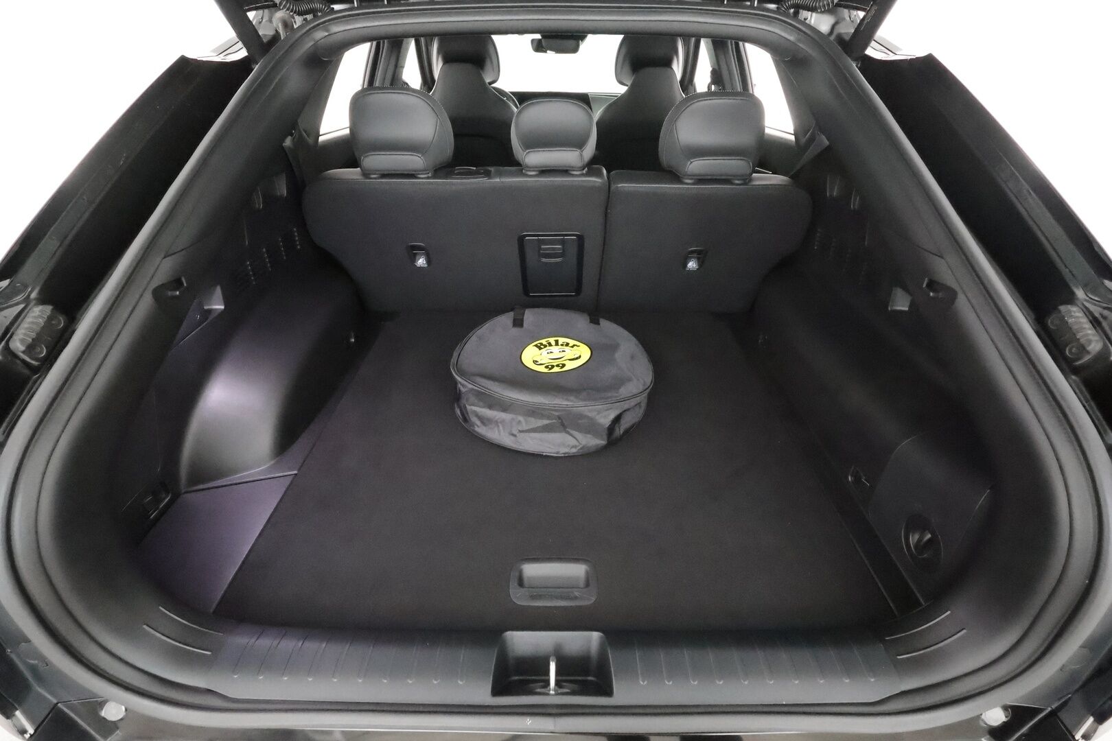 KIA EV6 2023 GT-Line AWD 77 kWh 325 hv * ACC / HUD / 360° / Meridian / Muistipenkki / Koukku / Adapt.LED / Navi / ILP * - Akku kuntotarkastettu / Ilmastoidut penkit / Merkkihuollettu