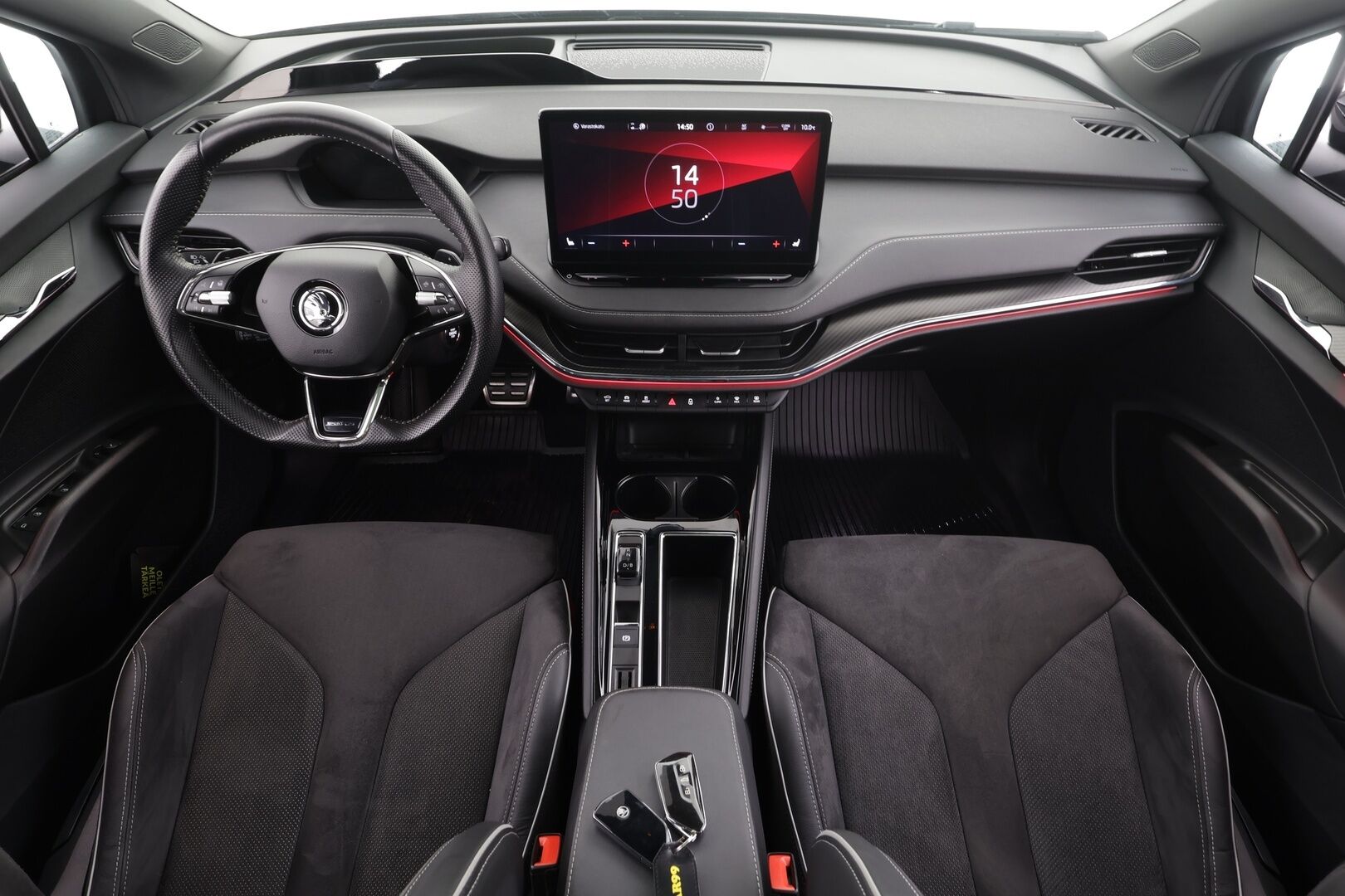 SKODA ENYAQ 2022 80x iV Sportline * ACC  / Panorama / HUD / 360 Kamera / ILP / Matrix-LED / Koukku * - Kahdet Renkaat / Koti & kauppalaturi