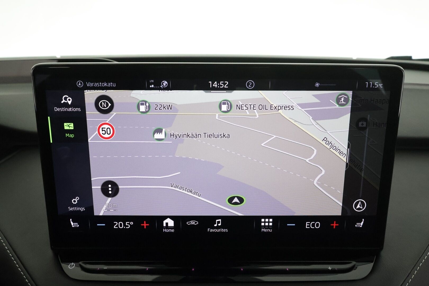 SKODA ENYAQ 2022 80x iV Sportline * ACC  / Panorama / HUD / 360 Kamera / ILP / Matrix-LED / Koukku * - Kahdet Renkaat / Koti & kauppalaturi