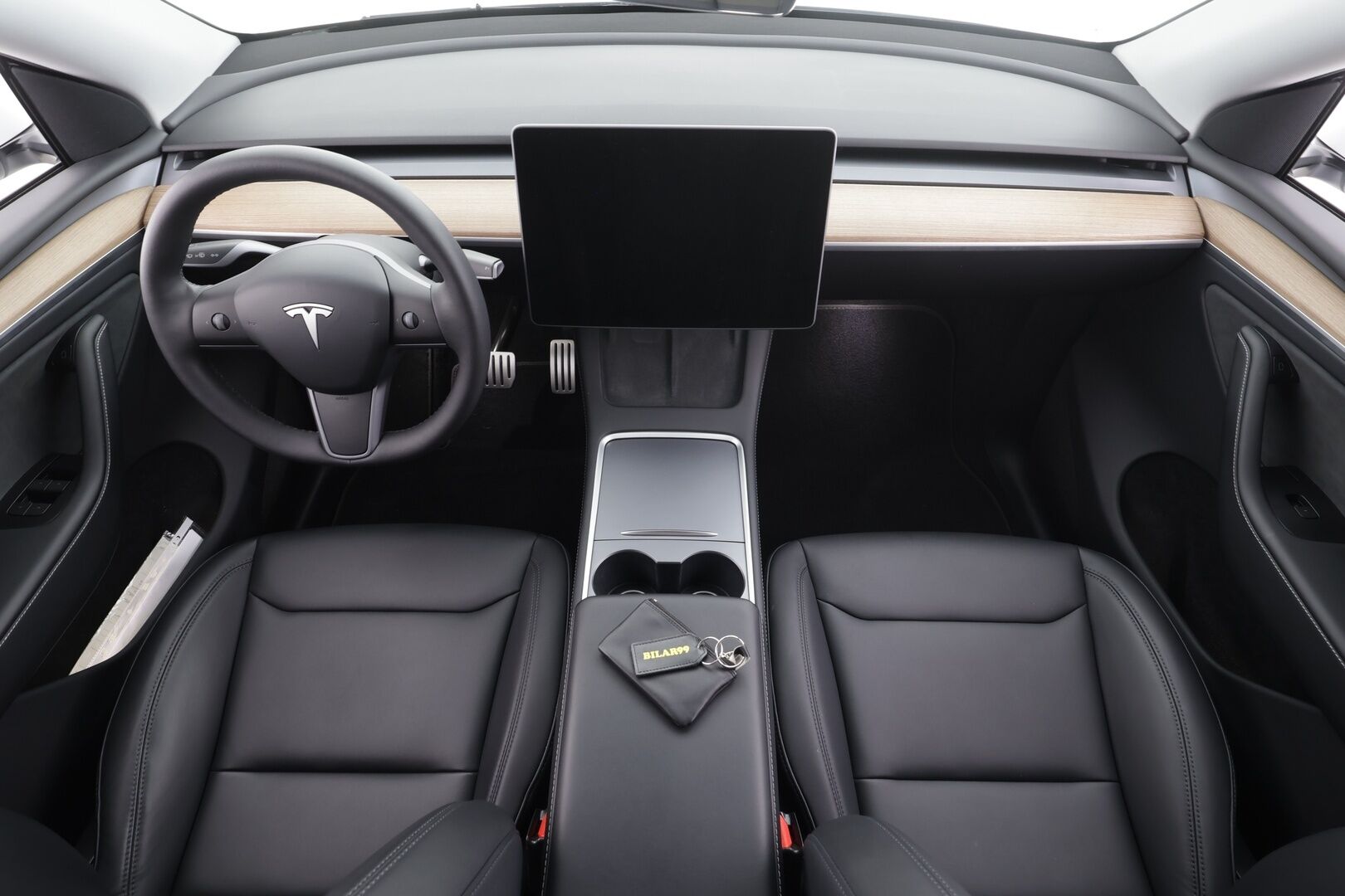 TESLA MODEL Y 2023 Performance Dual Motor * Lasikatto / ILP / P.kamera / Matrix LED / Premium Audio / Nahat * - Akku kuntotarkastettu 