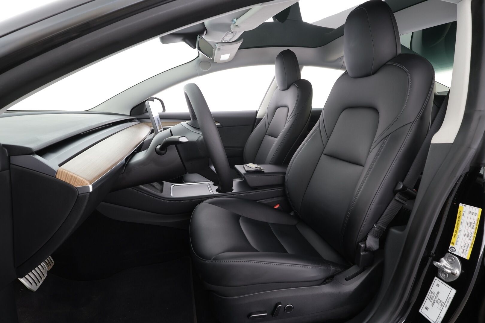 TESLA MODEL 3 2023 Performance * ILP / ACC / Lasikatto / Premium Audio / P.Kamera / Matrix-LED / Muistipenkki / Kaistavahti * - Takuu 11/2026 asti! 