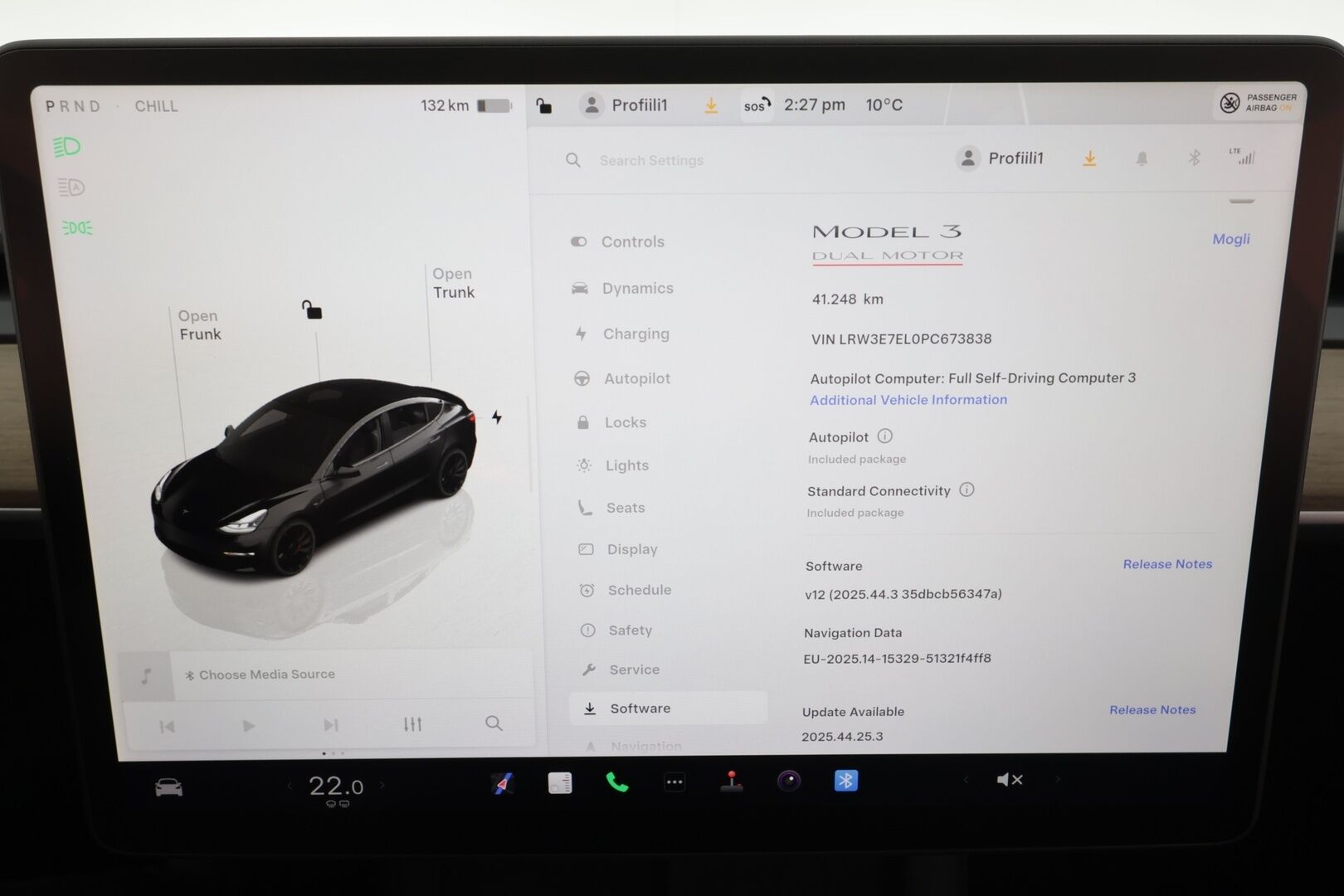 TESLA MODEL 3 2023 Performance * ILP / ACC / Lasikatto / Premium Audio / P.Kamera / Matrix-LED / Muistipenkki / Kaistavahti * - Takuu 11/2026 asti! 