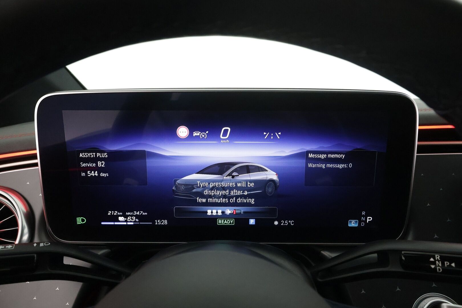 MERCEDES-BENZ EQE 2023 350 4Matic AMG * Digital-LED / Distronic / 360° / Comfort-istuimet Muistilla / Koukku / Burmester / Keyless * - 2x Latauskaapelit 