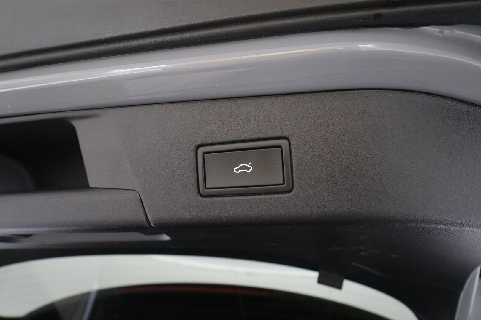 VOLKSWAGEN ID.4 2021 Pro Performance Tech 150kW 77kWh * ILP / ACC / Muistipenkit / 360°-kamera / HUD / Lasikatto / Matrix-LED  / Vetokoukku * - Merkkihuollettu / Kahdet Renkaat