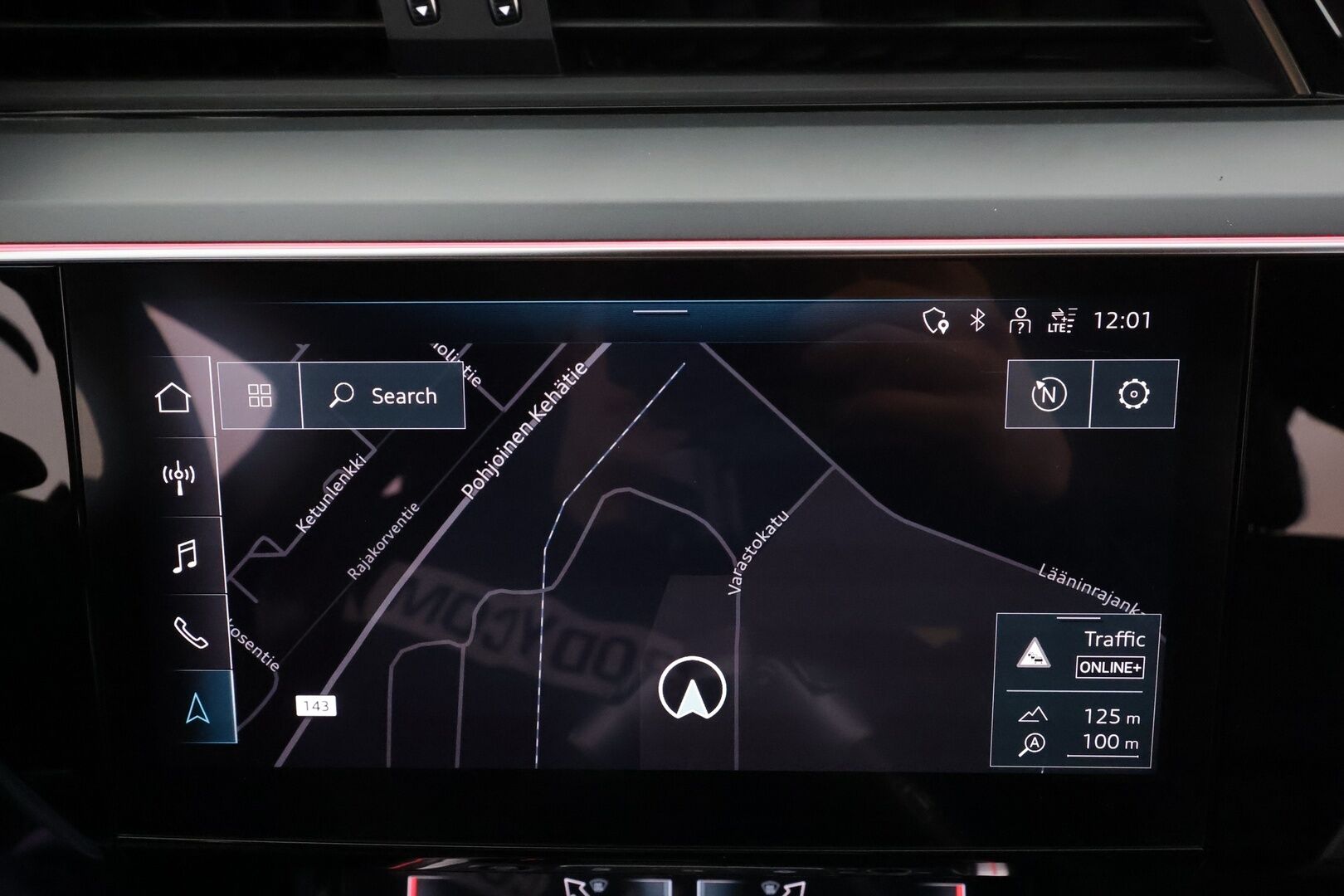 AUDI Q8 E-TRON 2024 55 Sportback * ACC / 360° / Matrix LED / Tuuletetut muistipenkit / Panorama / B&O / Ilma-alusta / KeylessGo / Navi / HUD * - Huippuvarusteet