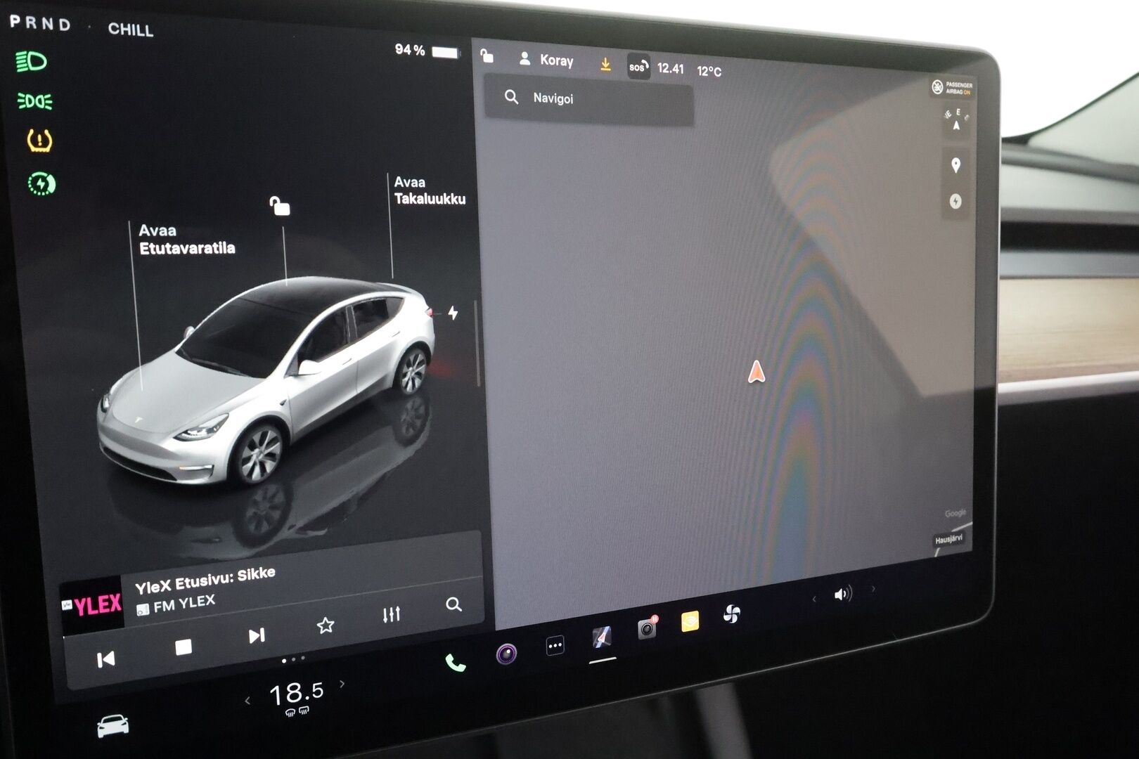 TESLA MODEL Y 2023 Long Range * ILP / ACC / Lasikatto / Matrix-LED / P.Kamera / Muistipenkki / Premium Audio / Navi / Keyless * - 2x Latauskaapelit