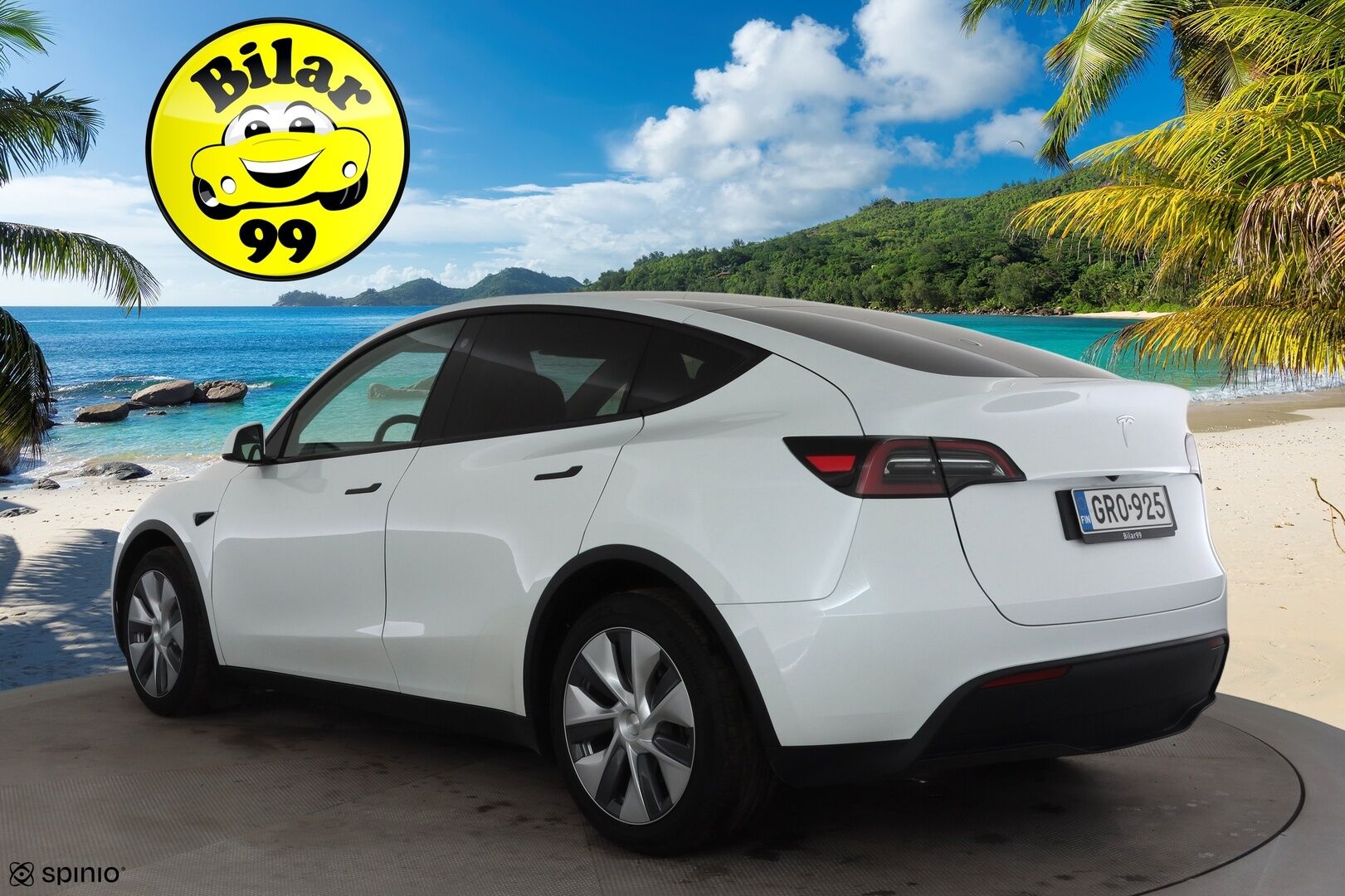 TESLA MODEL Y 2023 Long Range * ILP / ACC / Lasikatto / Matrix-LED / P.Kamera / Muistipenkki / Premium Audio / Navi / Keyless * - 2x Latauskaapelit