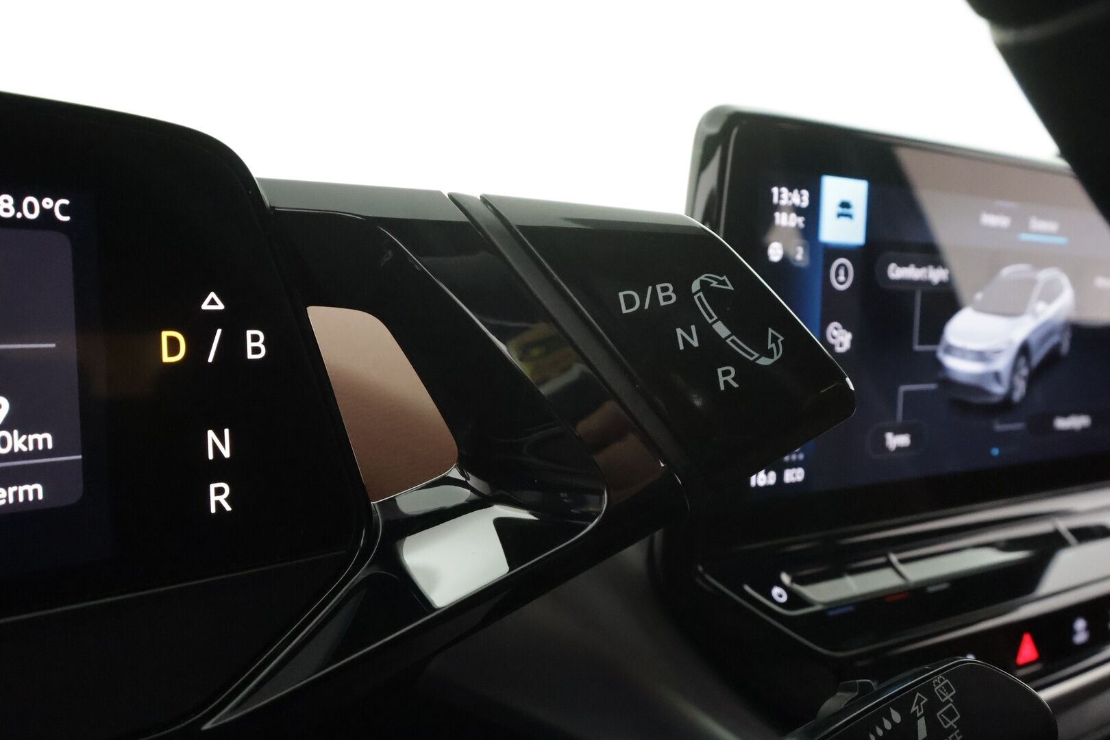 VOLKSWAGEN ID.4 2022 Pro Performance 150kW * ACC / ILP / IQ-Light / P.kamera / Apple&Android / Keyless * - Akku kuntotarkastettu / Merkkihuollettu 