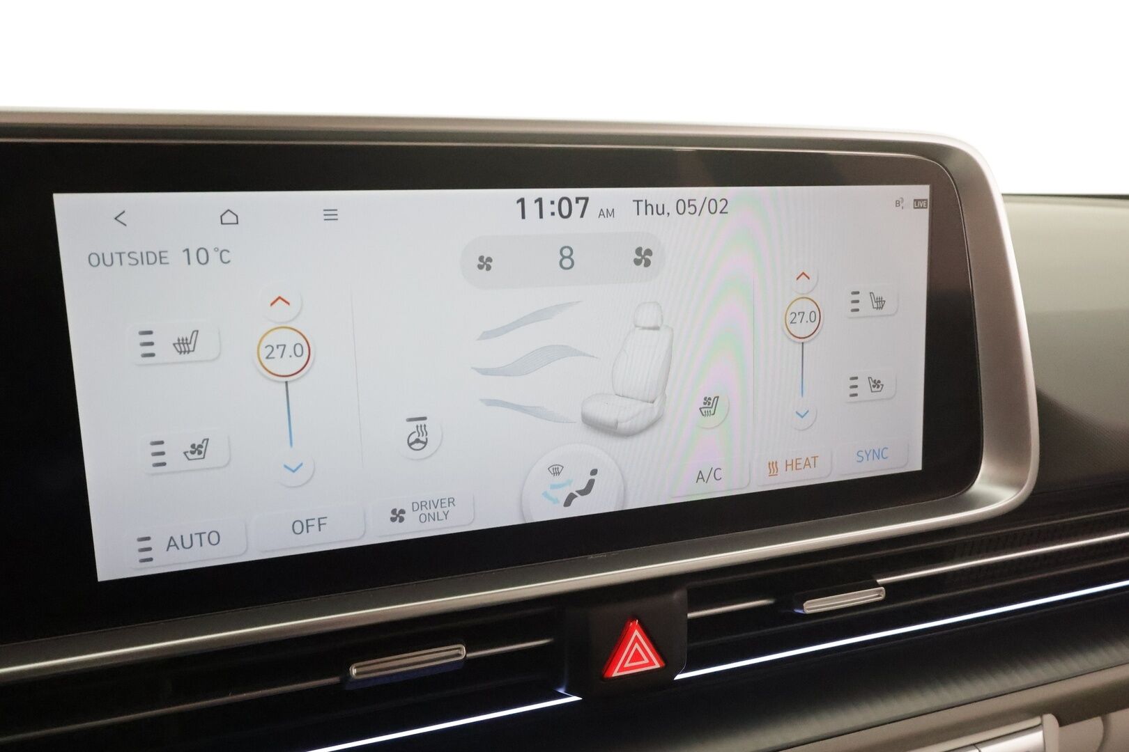 HYUNDAI IONIQ 6 2023 77 kWh 325 hv AWD Ultimate * Vetokoukku / HUD / Digipeilit / Bose / Kattoluukku / Sähköpenkit / 360 Kamera *