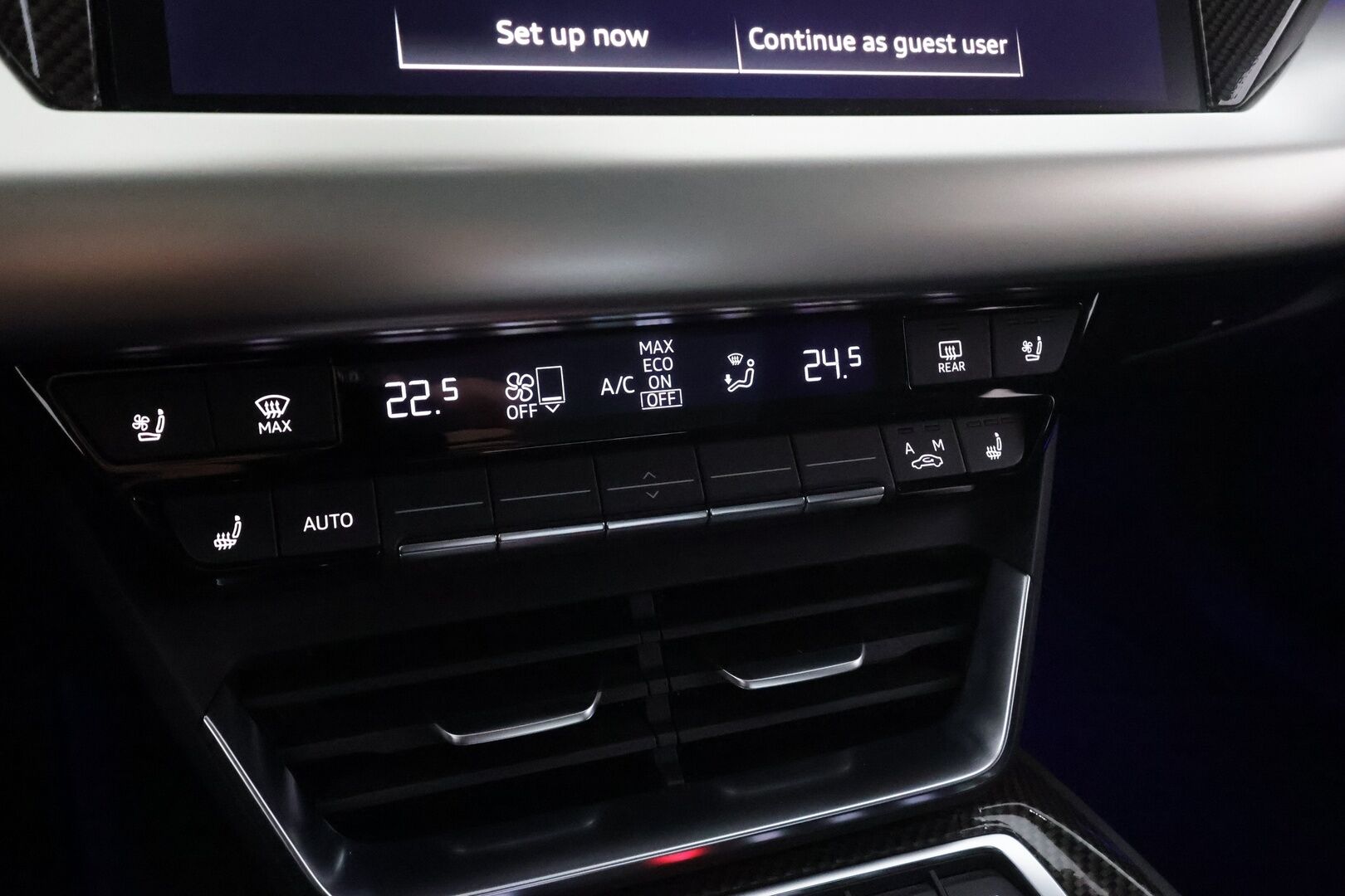 AUDI E-TRON GT RS 2022 quattro * Bang & Olufsen / Hierovat ja Ilmastoidut Sporttipenkit Muistilla / ACC / Matrix LED / ILP / Nelipyöräohjaus / Ilma-Alusta - Akku kuntotarkastettu / 2x Latauskaapelit