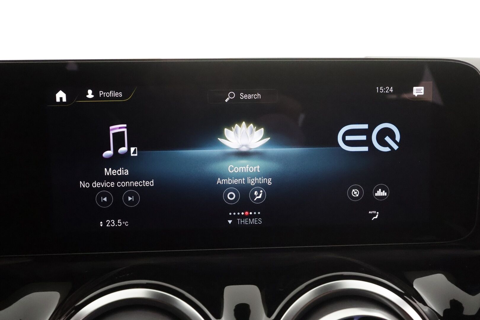 MERCEDES-BENZ EQA 2023 300 4Matic * Distronic+ / P.kamera / LED / Koukku / Puolinahat / Sähköluukku / Navi * - Akku kuntotarkastettu 