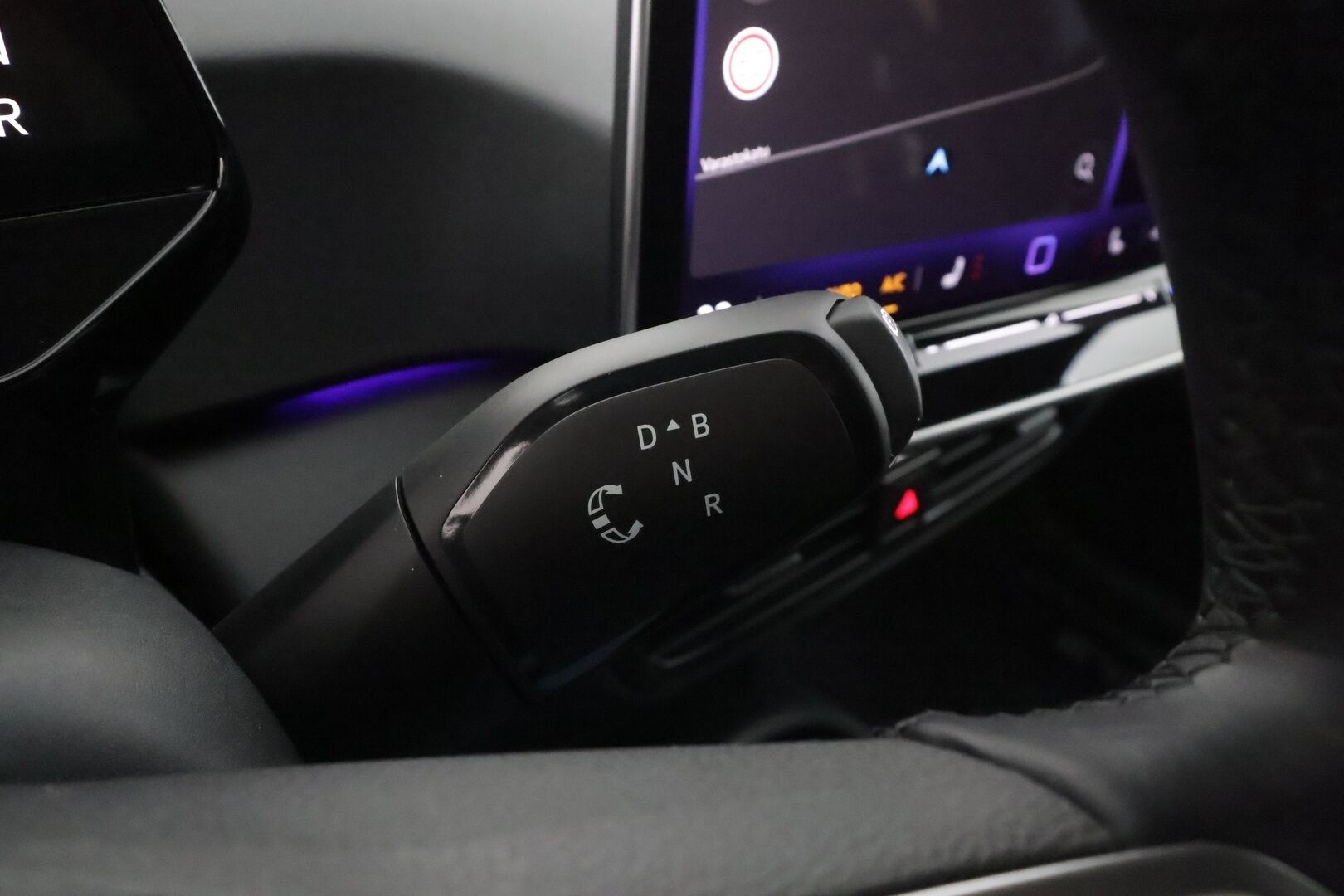 VOLKSWAGEN ID.3 2024 Pro S Basic 150 kW * ACC / ILP / Akuston esilämmitys / IQ.Light / P.kamera / KeylessGo / Navi / Facelift * - Suomi-auto / Akku kuntotarkastettu / Kahdet renkaat aluvanteilla