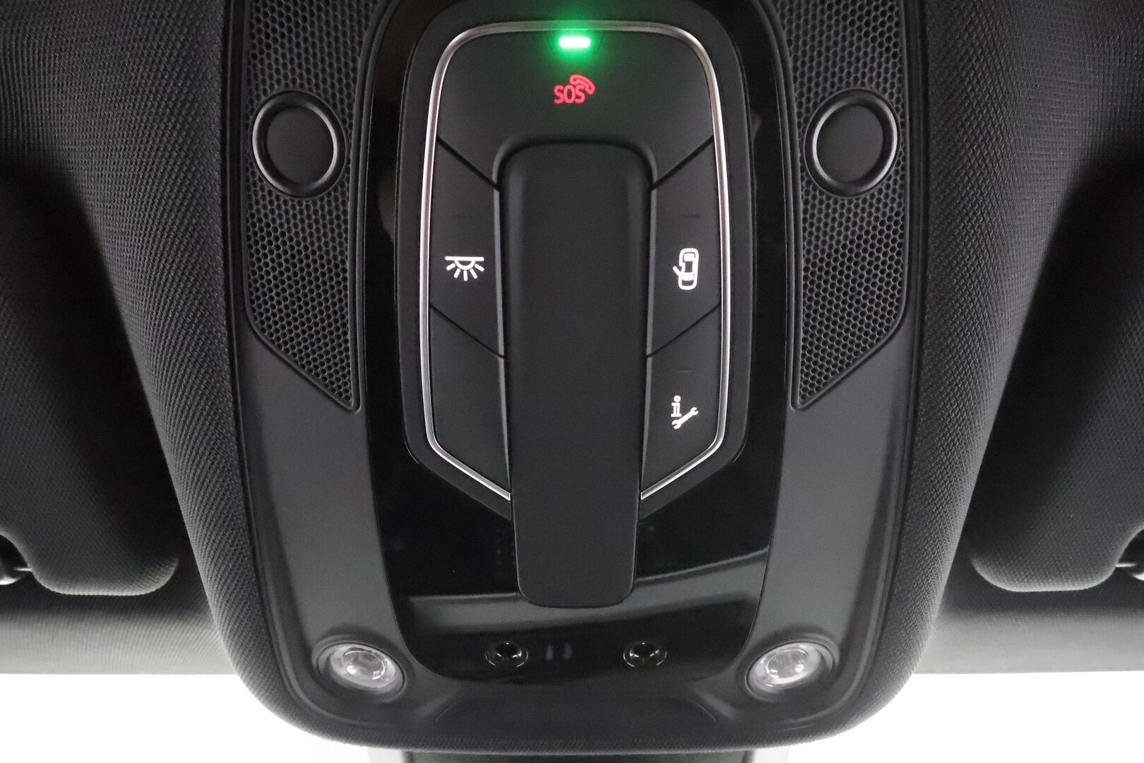 AUDI E-TRON 2023 S Sportback 370kW * ACC / ILP / Koukku / Muistipenkki / 360-Kamera / Matrix-LED / Sporttipenkit / 4-Alueinen  * - Merkkihuollettu / Akku kuntotarkastettu / Kahdet Renkaat