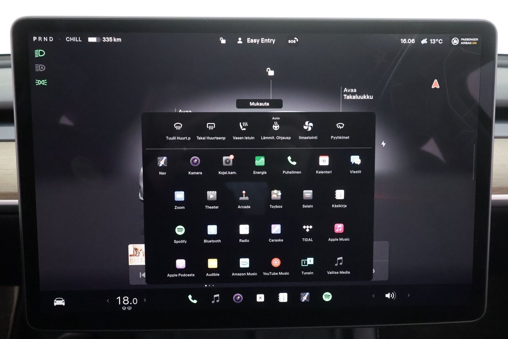 TESLA MODEL Y 2023 Long Range Dual Motor AWD * Premium Audio / Matrix LED / Koukku / ILP / Nahat / Lasikatto / P.kamera *