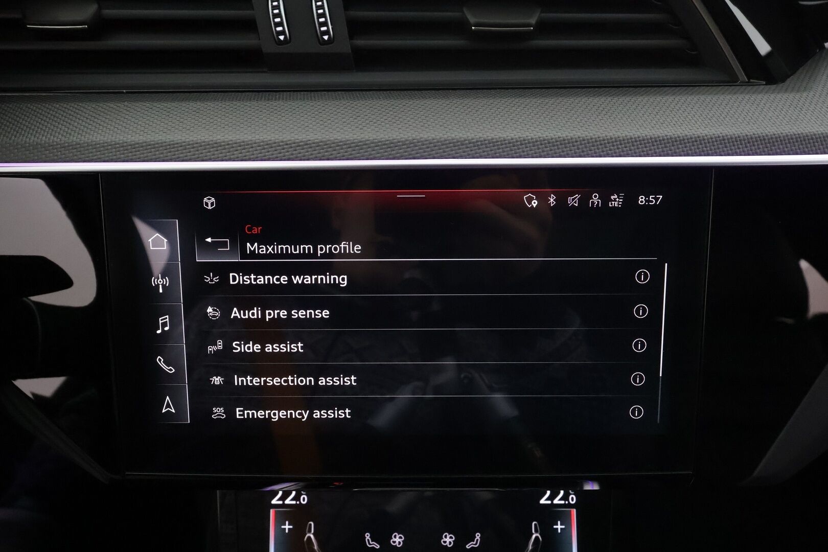 AUDI E-TRON 2023 Sportback S line Black Edition quattro 55 electric 300kW * ACC / 360° / B&O / Muistipenkki / Panorama / Ilma-alusta / Koukku * - Merkkihuollettu / Huippuvarusteet