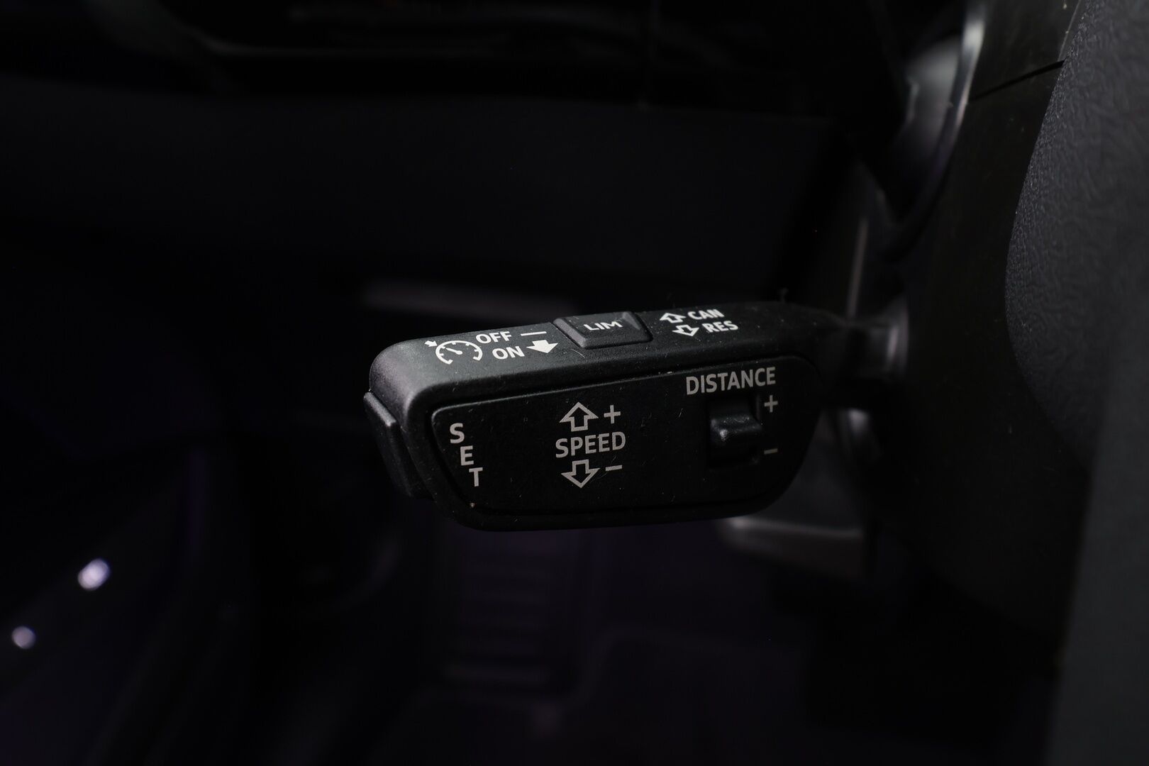 AUDI E-TRON 2023 Sportback S line Black Edition quattro 55 electric 300kW * ACC / 360° / B&O / Muistipenkki / Panorama / Ilma-alusta / Koukku * - Merkkihuollettu / Huippuvarusteet