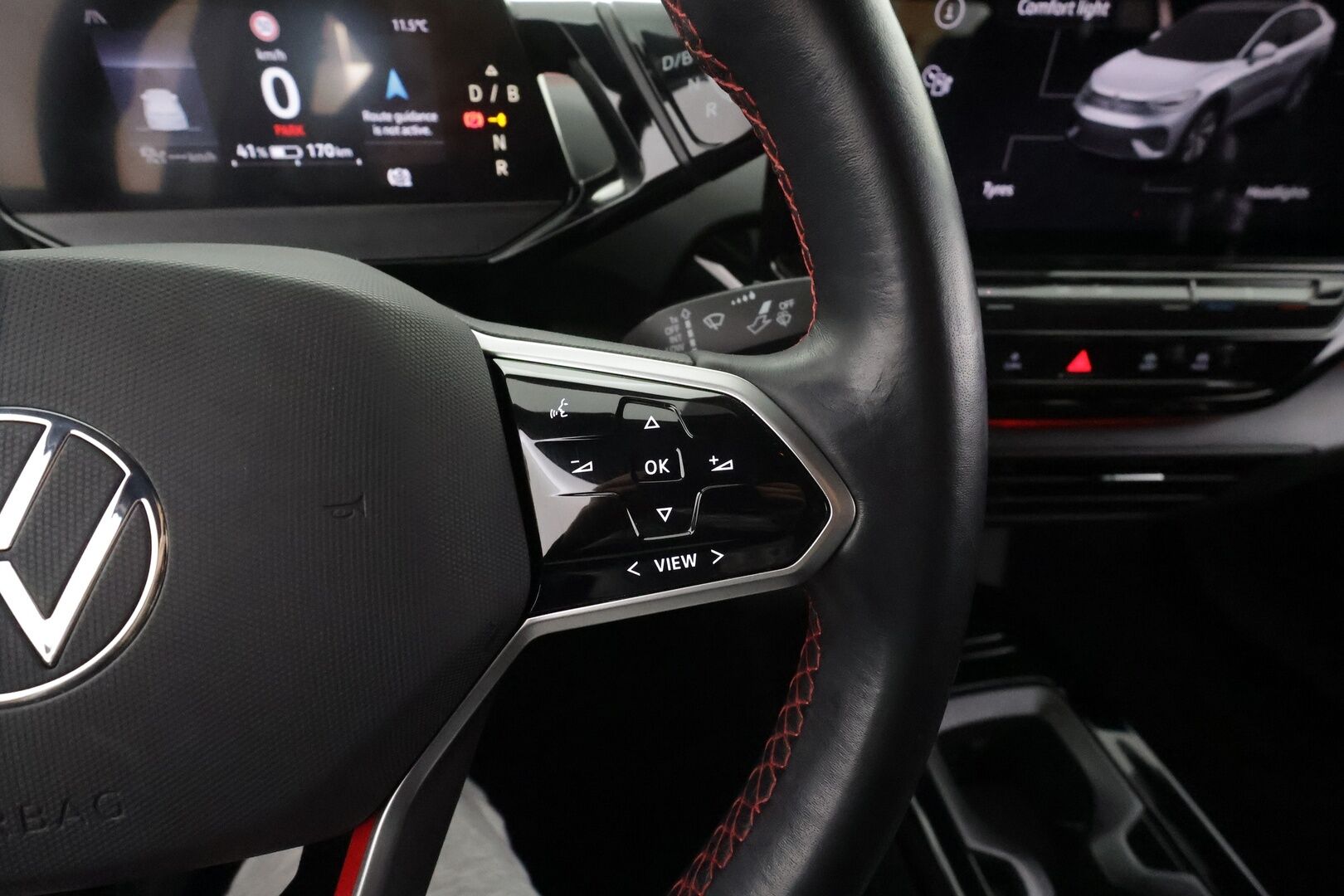 VOLKSWAGEN ID.5 2023 GTX Dual Motor AWD 220kW * ILP / ACC / IQ-Light / Hierovat muistipenkit / P.kamera / Keyless* - Merkkihuollettu / 2xLataus / Kahdet Renkaat