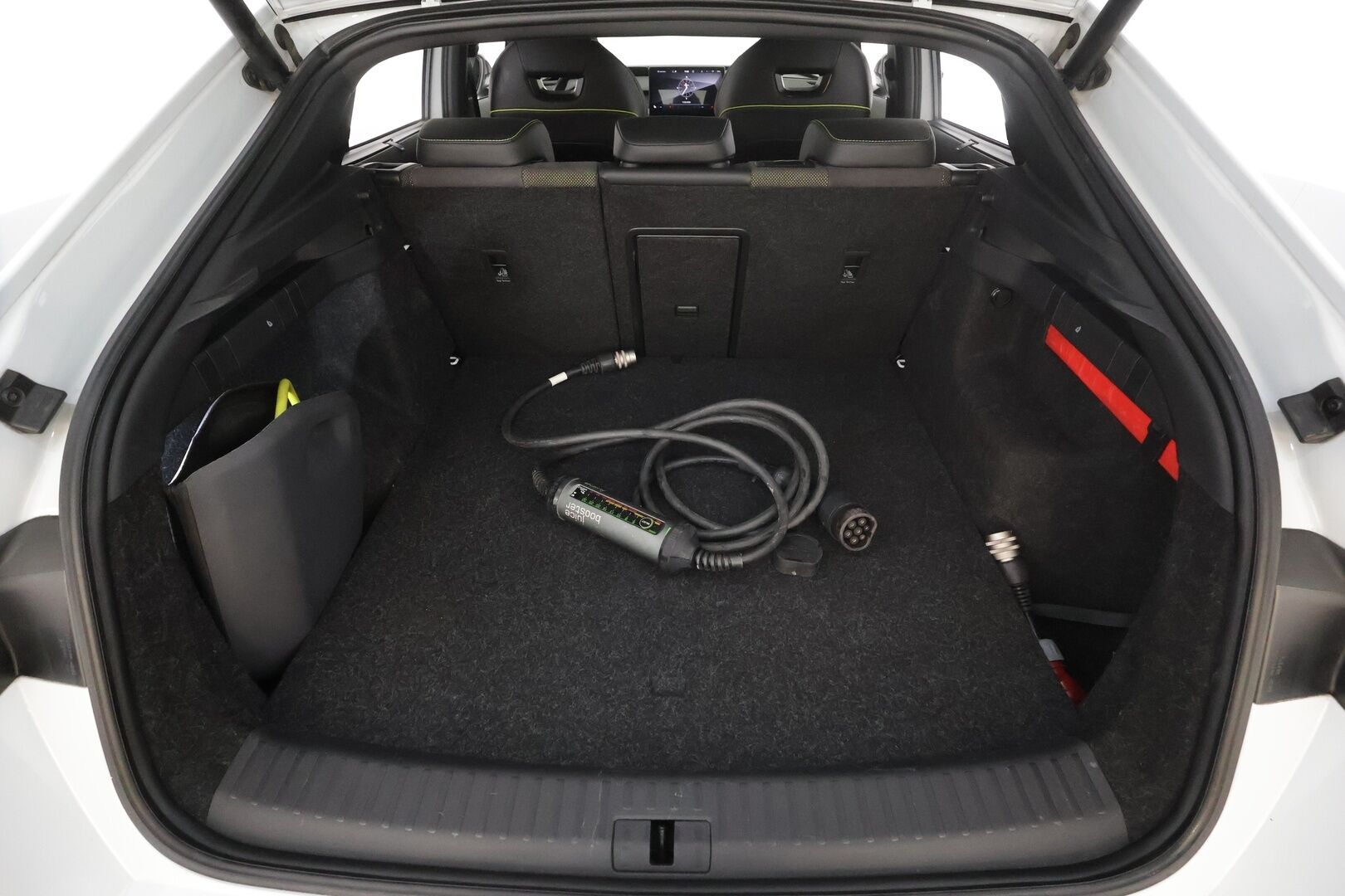 SKODA ENYAQ 2023 RS 4x4 220kW * ACC / HUD / Lasikatto / Matrix LED / Canton / ILP / Muistipenkit / KeylessGo / Hierova penkki *