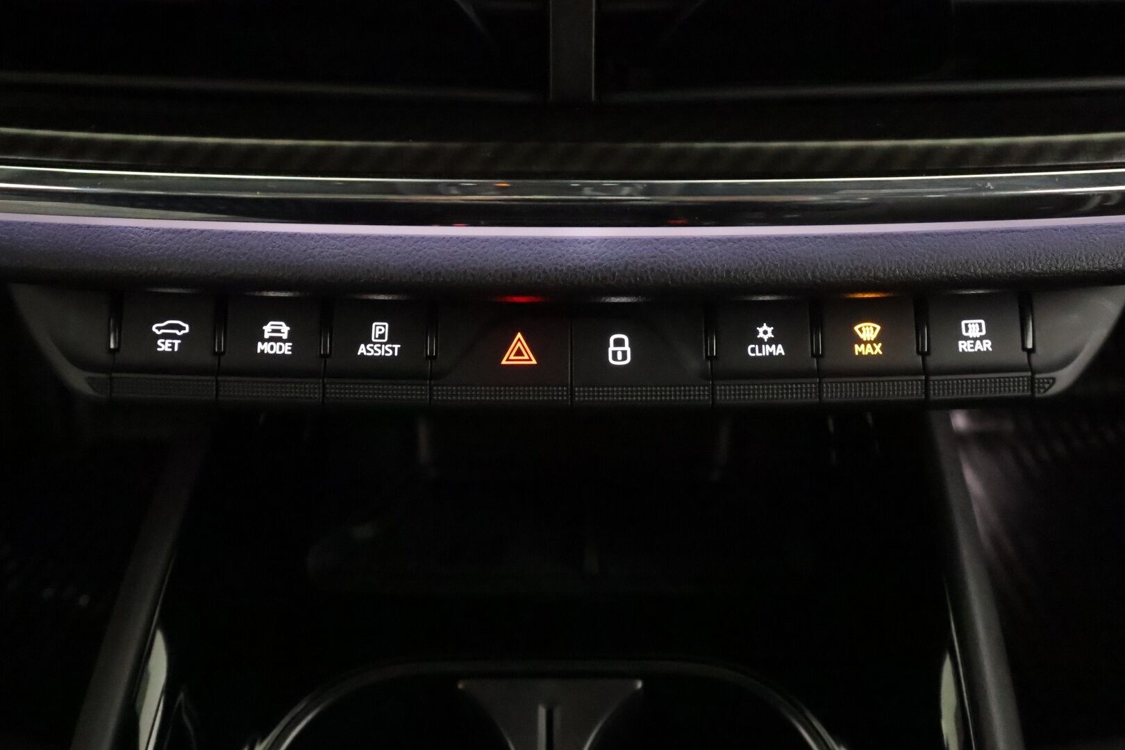 SKODA ENYAQ 2023 RS 4x4 220kW * ACC / HUD / Lasikatto / Matrix LED / Canton / ILP / Muistipenkit / KeylessGo / Hierova penkki *