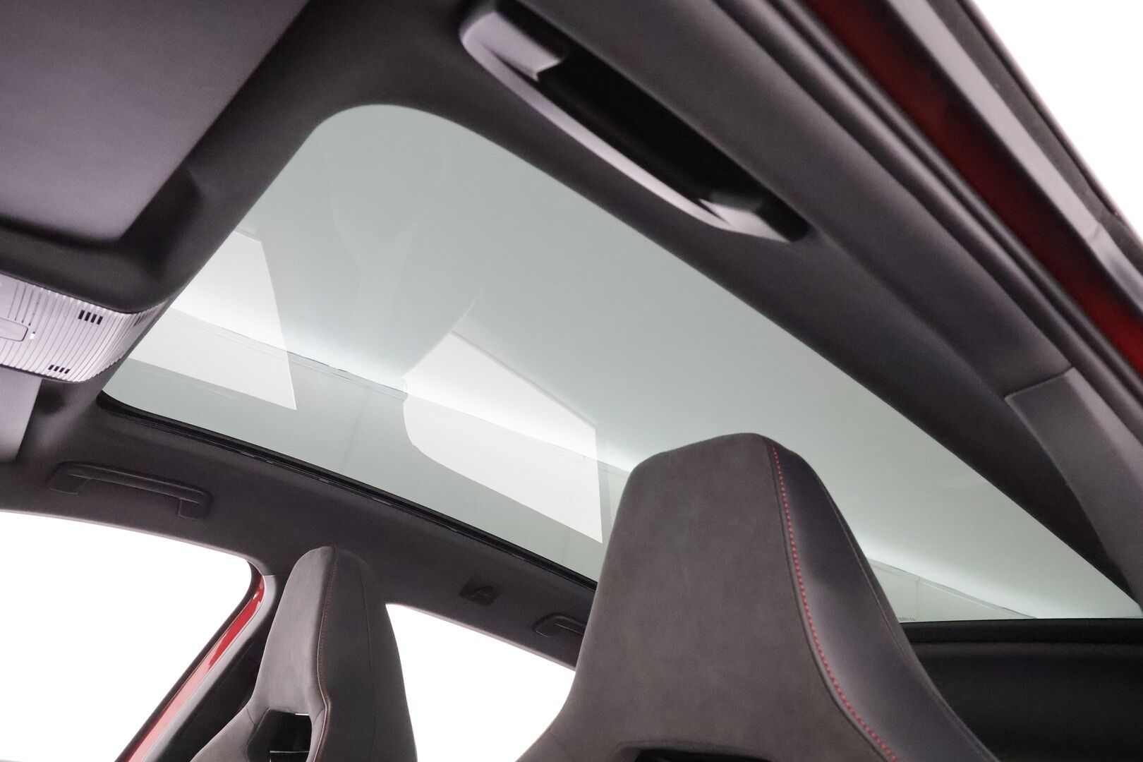 VOLKSWAGEN ID.4 2024 GTX 4MOTION 250 kW * ACC / HUD / 360° / ILP / H&K / Hierovat muistipenkit / IQ.Light / Lasikatto / Facelift / Keyless * - Tehdastakuu 7/2027 asti!  / Kahdet renkaat aluvanteilla / Akuston esilämmitys / Supervarusteet