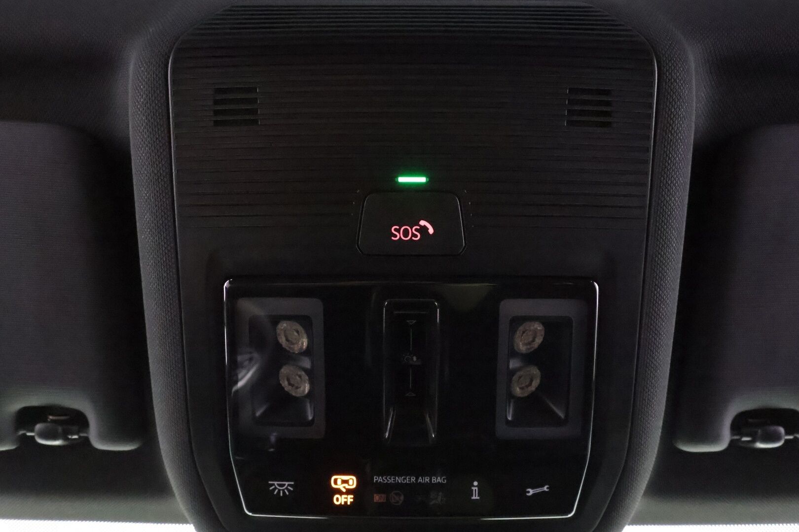 VOLKSWAGEN ID.4 2024 GTX 4MOTION 250 kW * ACC / HUD / 360° / ILP / H&K / Hierovat muistipenkit / IQ.Light / Lasikatto / Facelift / Keyless * - Tehdastakuu 7/2027 asti!  / Kahdet renkaat aluvanteilla / Akuston esilämmitys / Supervarusteet