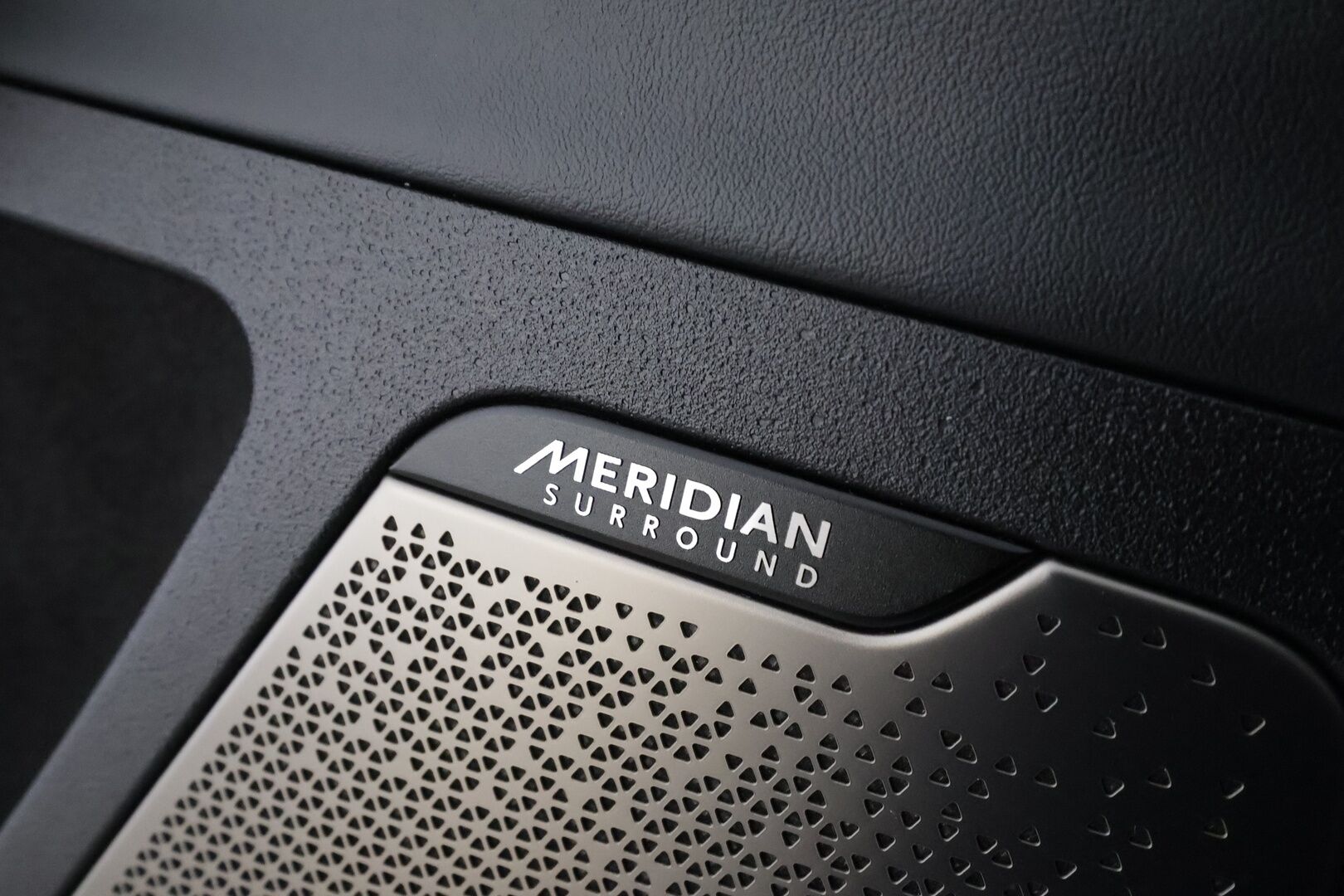 KIA EV6 2022 GT-Line RWD 77kWh 229hv * ACC / ILP / HUD / Kattoluukku / Muistipenkki / Meridian / Adapt.LED / Ilmastoidut penkit * - Merkkihuollettu - HULLUT AVAJAISHULINAT KORKOTARJOUS 3,29 %