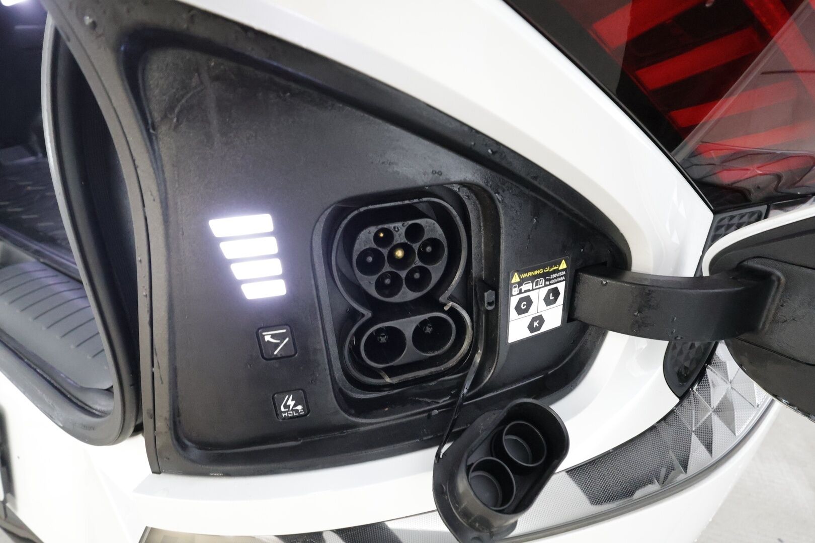 KIA EV6 2022 GT-Line 77 kWh 229 hv * ACC / HUD / 360° / Meridian / Muistipenkki / Adapt.LED / Ilmastoidut nahat / KeylessGo / Sähköluukku * - Merkkihuollettu