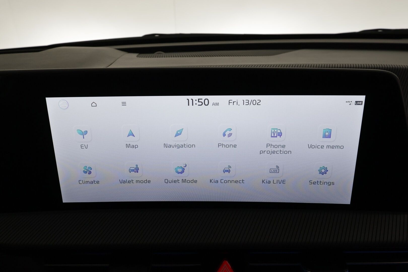 KIA EV6 2022 GT-Line 77 kWh 229 hv * ACC / HUD / 360° / Meridian / Muistipenkki / Adapt.LED / Ilmastoidut nahat / KeylessGo / Sähköluukku * - Merkkihuollettu