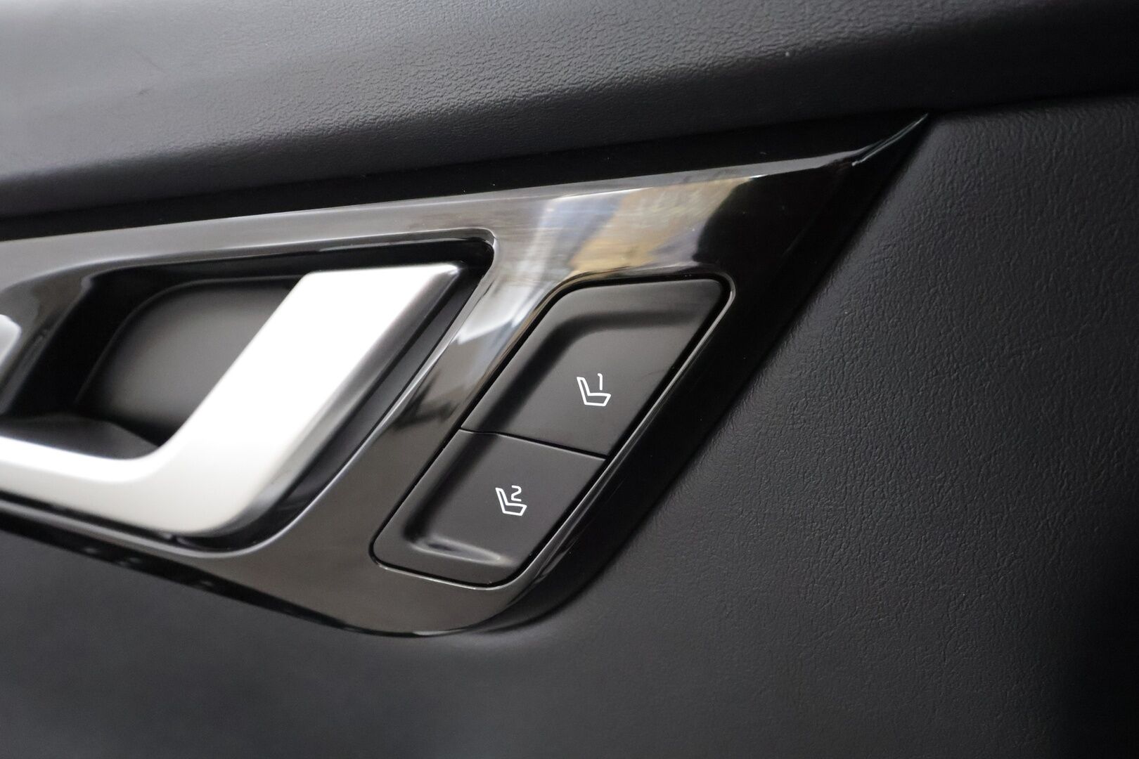 KIA EV6 2022 GT-Line RWD 77kWh 229hv - *ACC | ILP | HUD | Kattoluukku | Muistipenkki | Meridian | Adapt.LED | Ilmastoidut penkit | Merkkihuollettu*