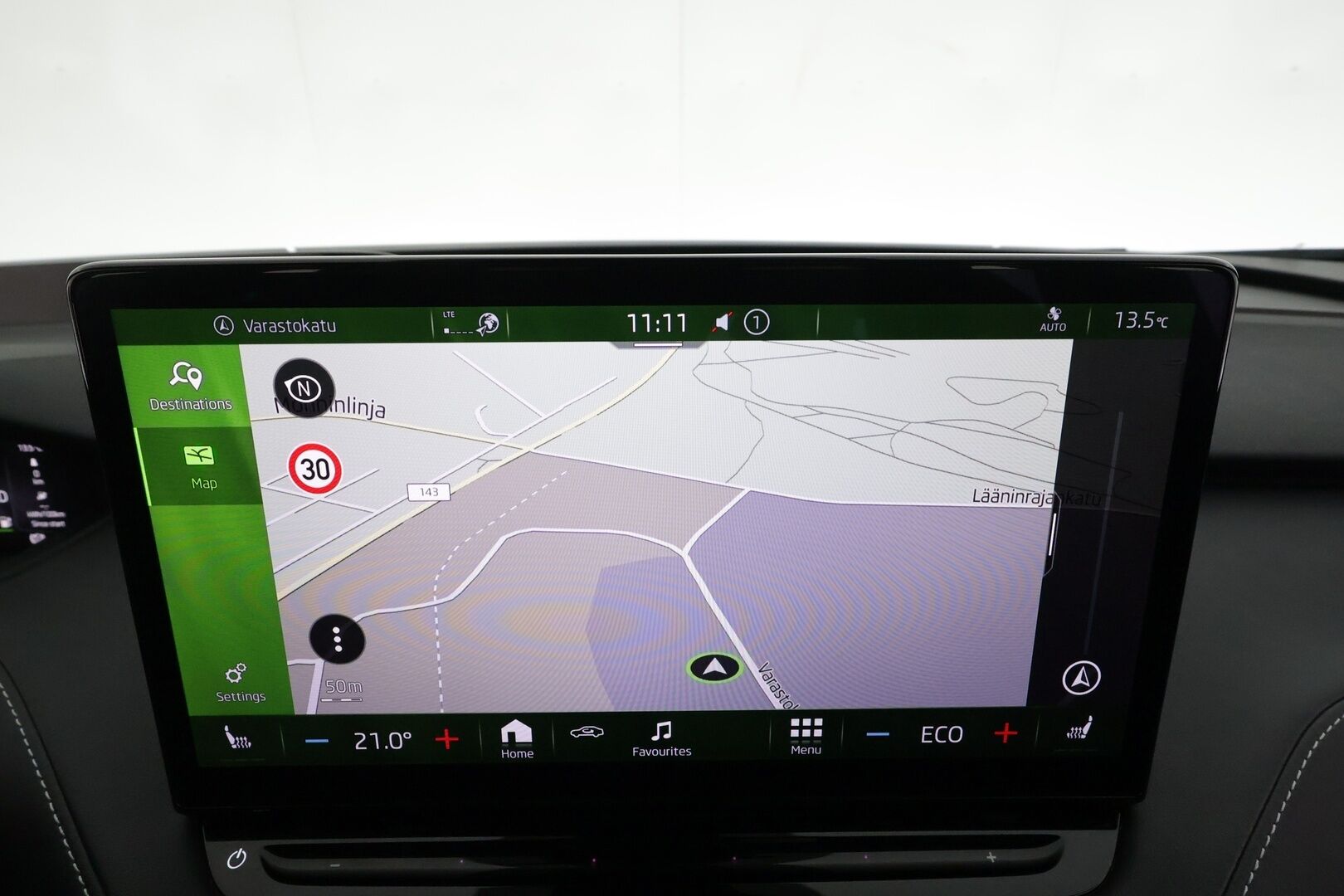 SKODA ENYAQ 2022 80 iV Sportline * ACC / HUD / ILP / Koukku / Panorama / Muistipenkit / 360-kamera / Keyless / Smartlink * - Merkkihuollettu / Kahdet renkaat